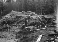 Gullered, Tissereds kyrkoruin