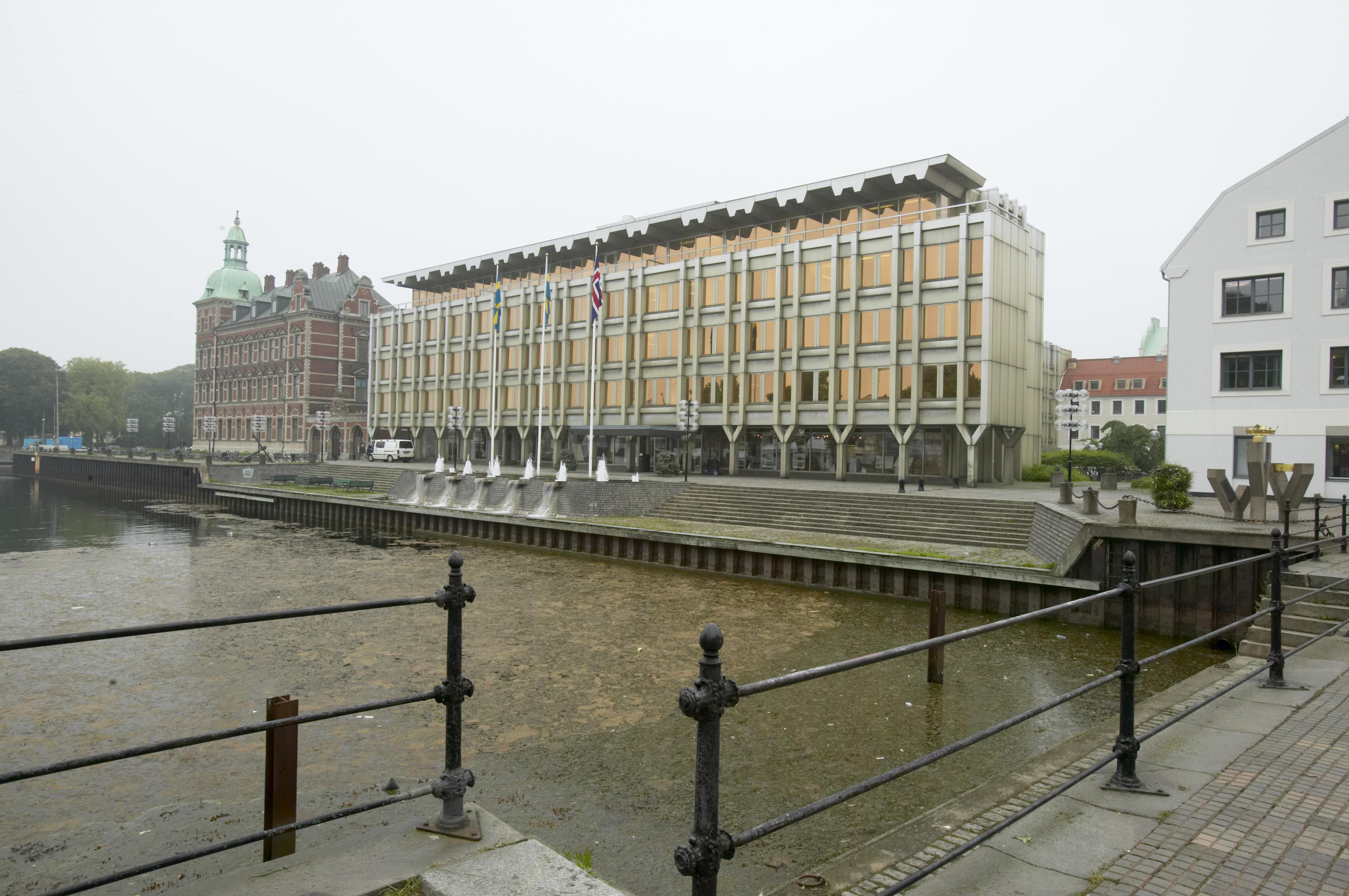 Bengt A Lundberg, Landskrona stadshus