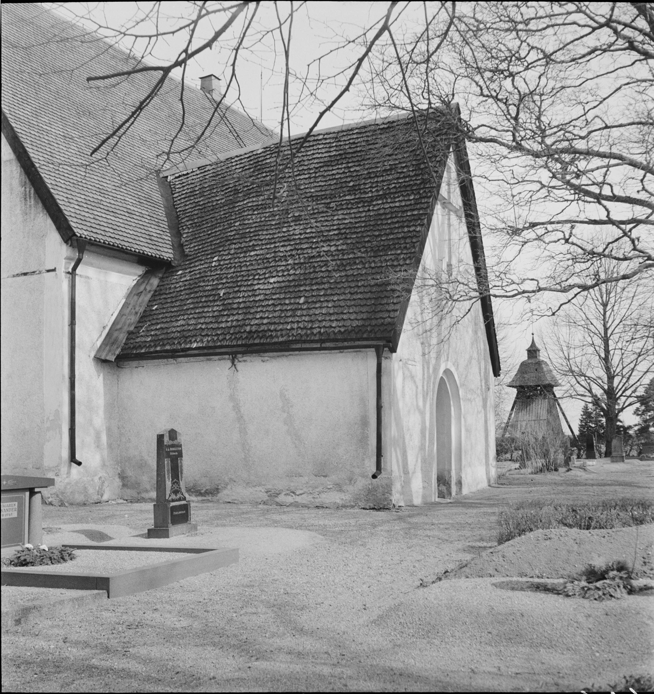 Iwar Anderson, Härnevi kyrka