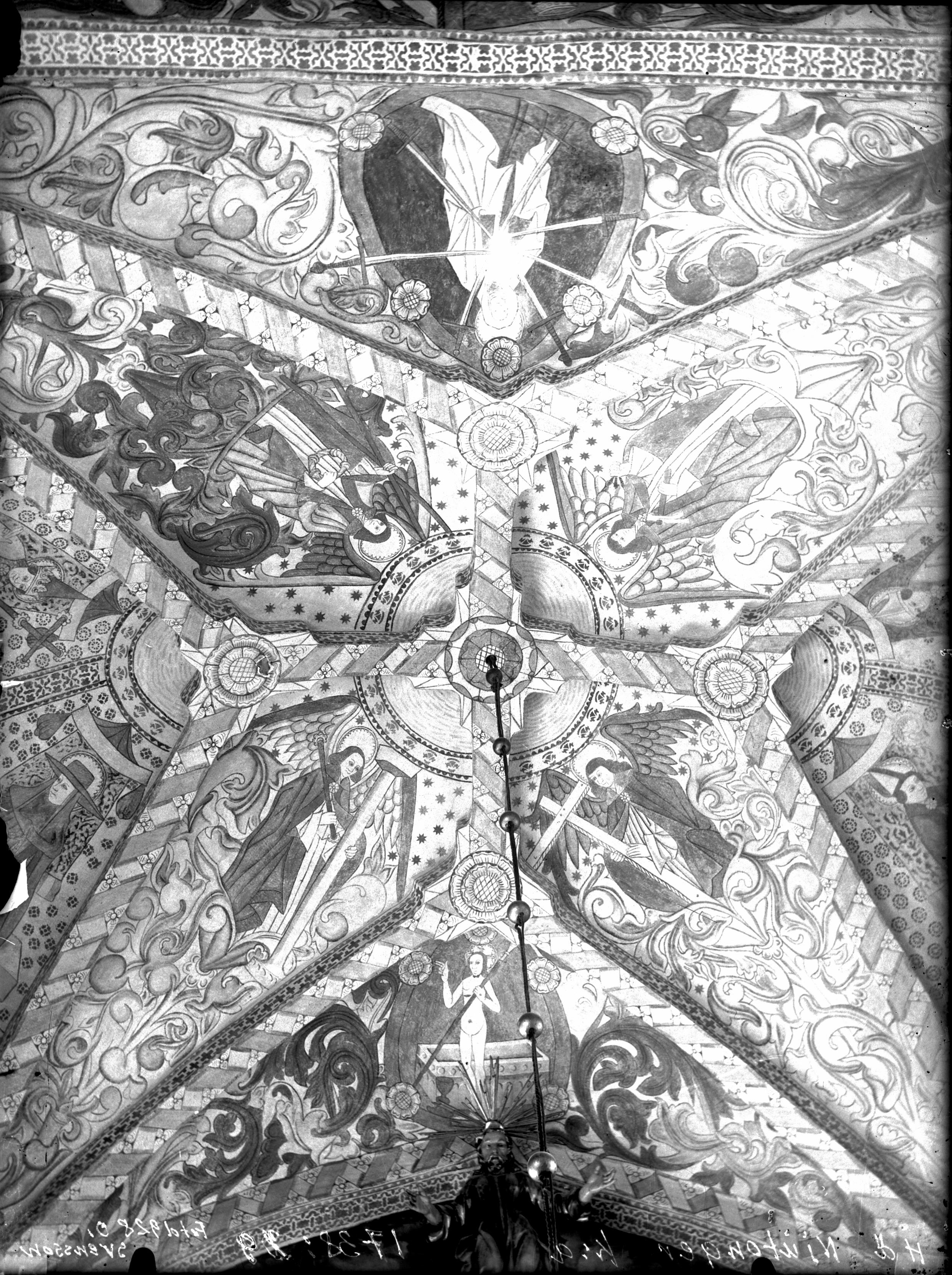 Oscar Svensson, Njutångers kyrka