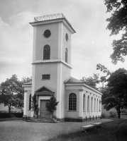 Asker, Brevens kyrka