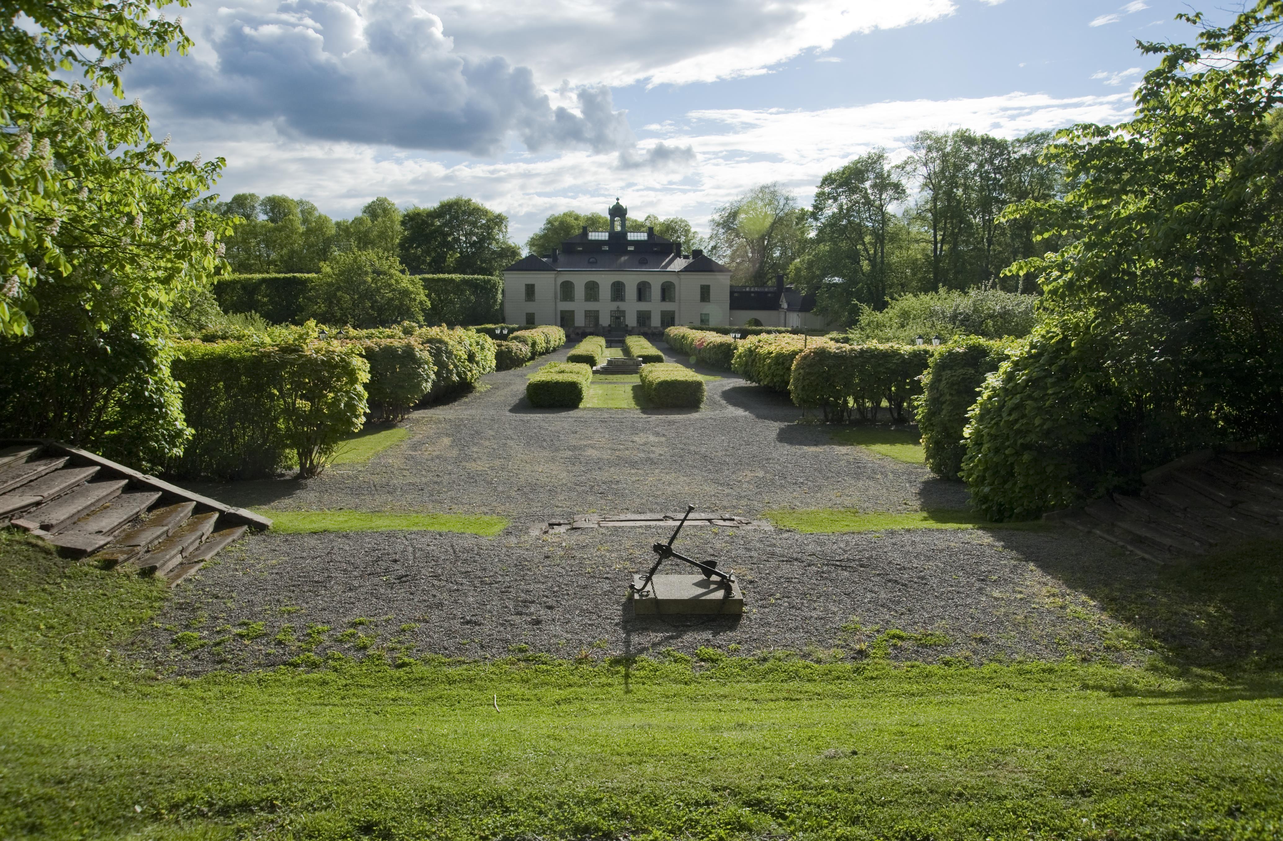 Bengt A Lundberg, Näsby slott