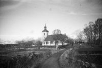 Hällestads kyrka
