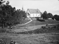 Månstads kyrka