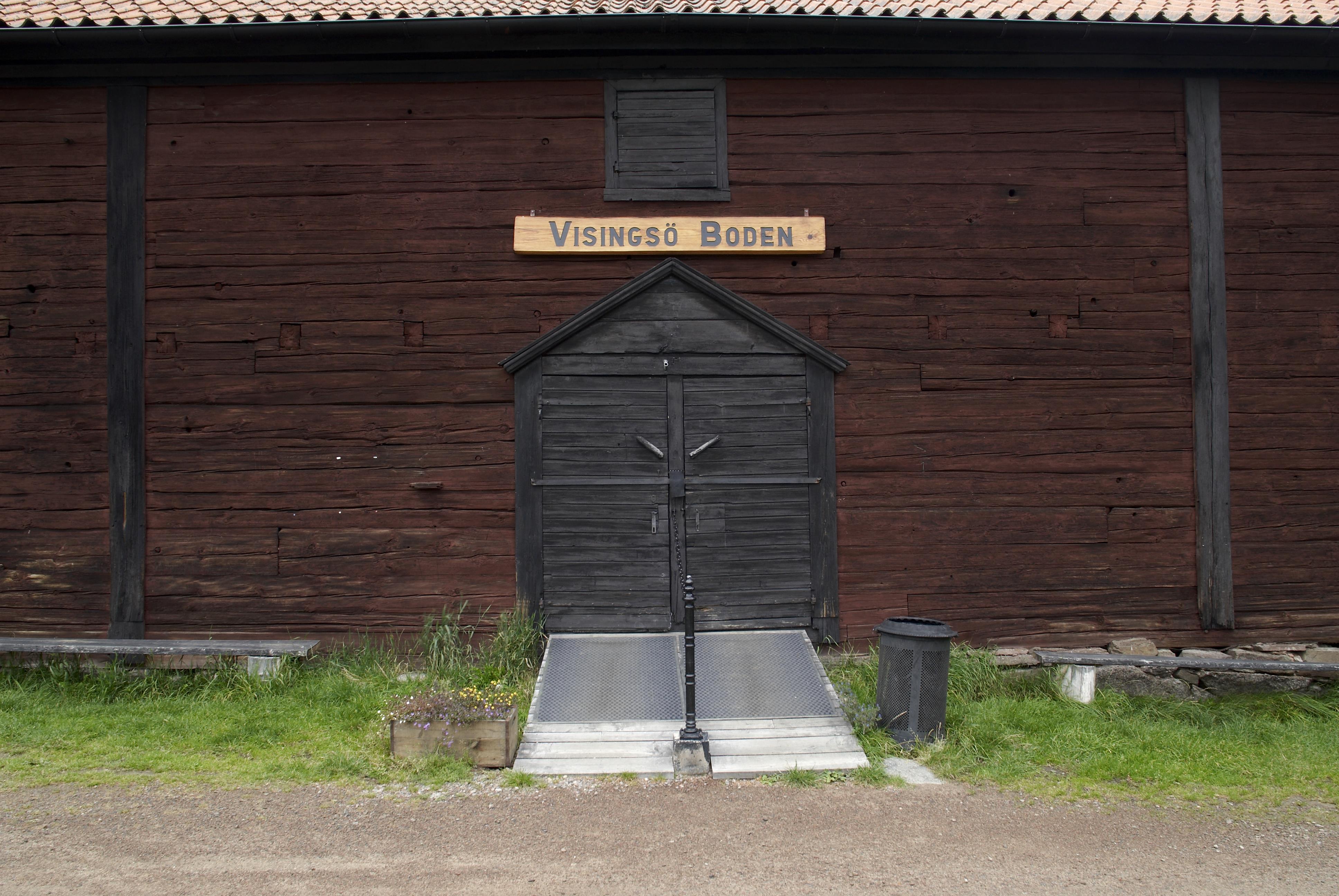 Bengt A Lundberg, Kungsladorna i Visingsö kronopark