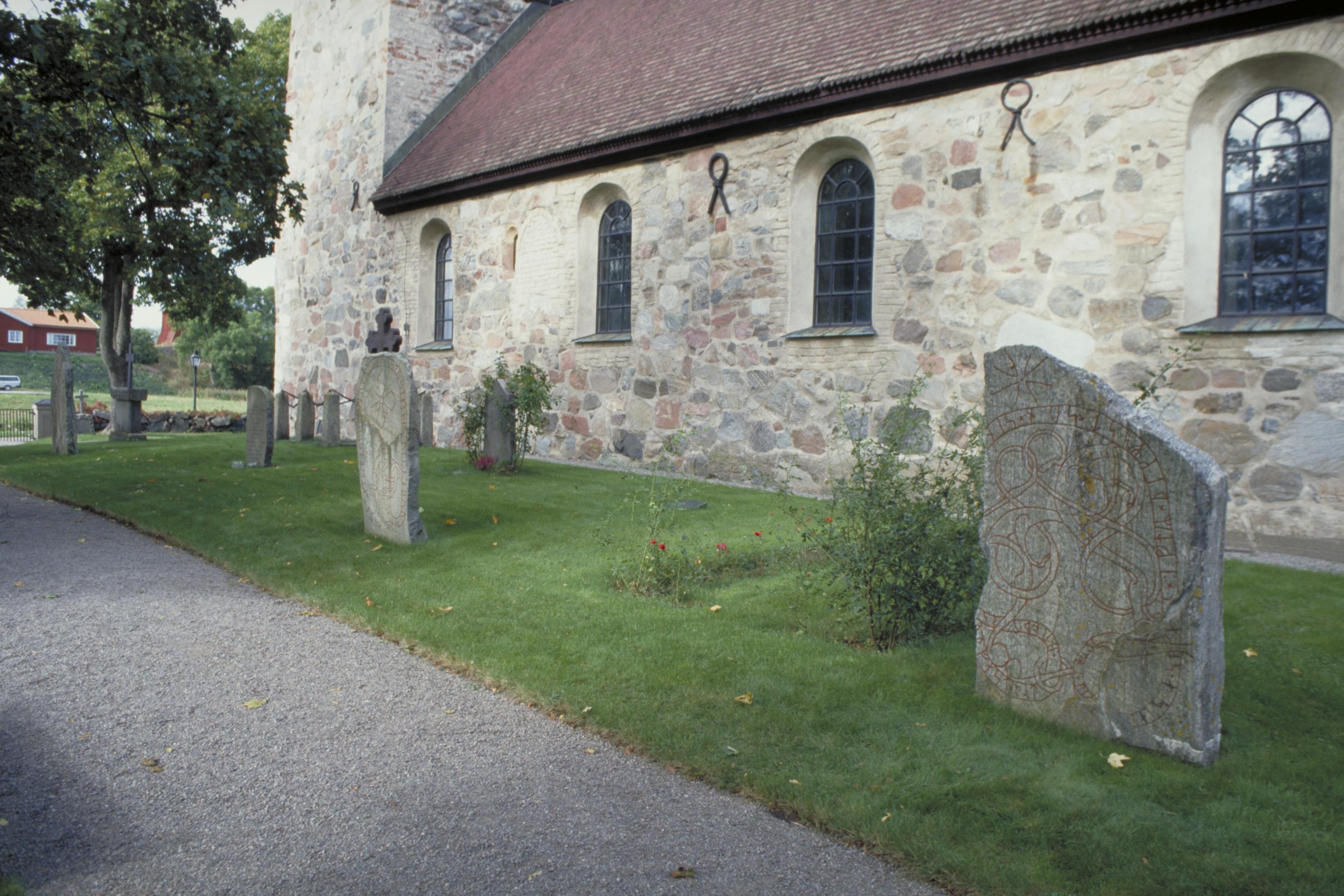Bengt A Lundberg, Lovö kyrka