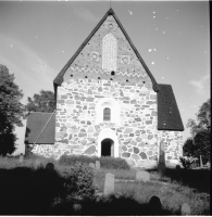 Frötuna kyrka