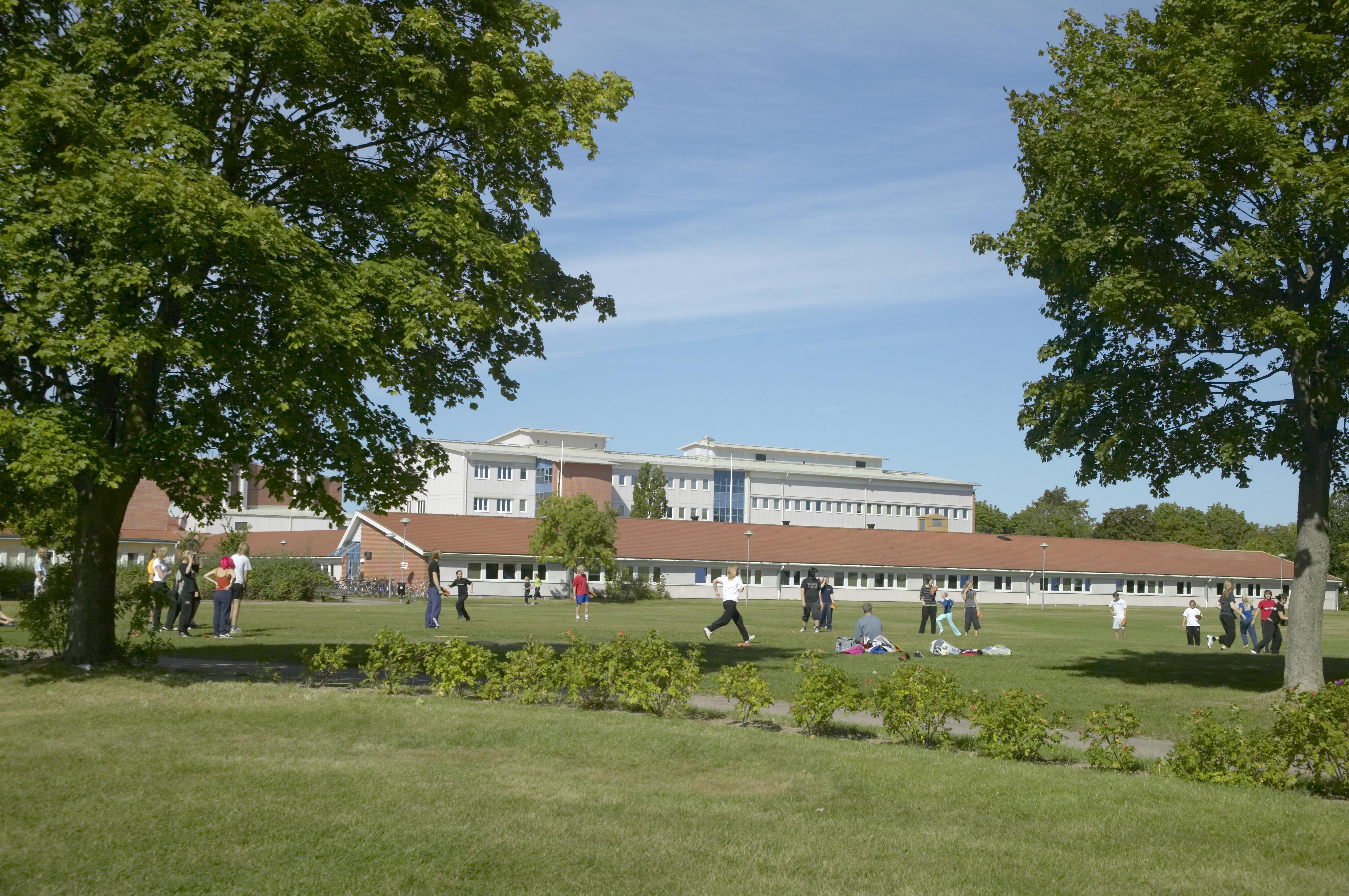 Bengt A Lundberg, Sundstagymnasiet i Karlstad