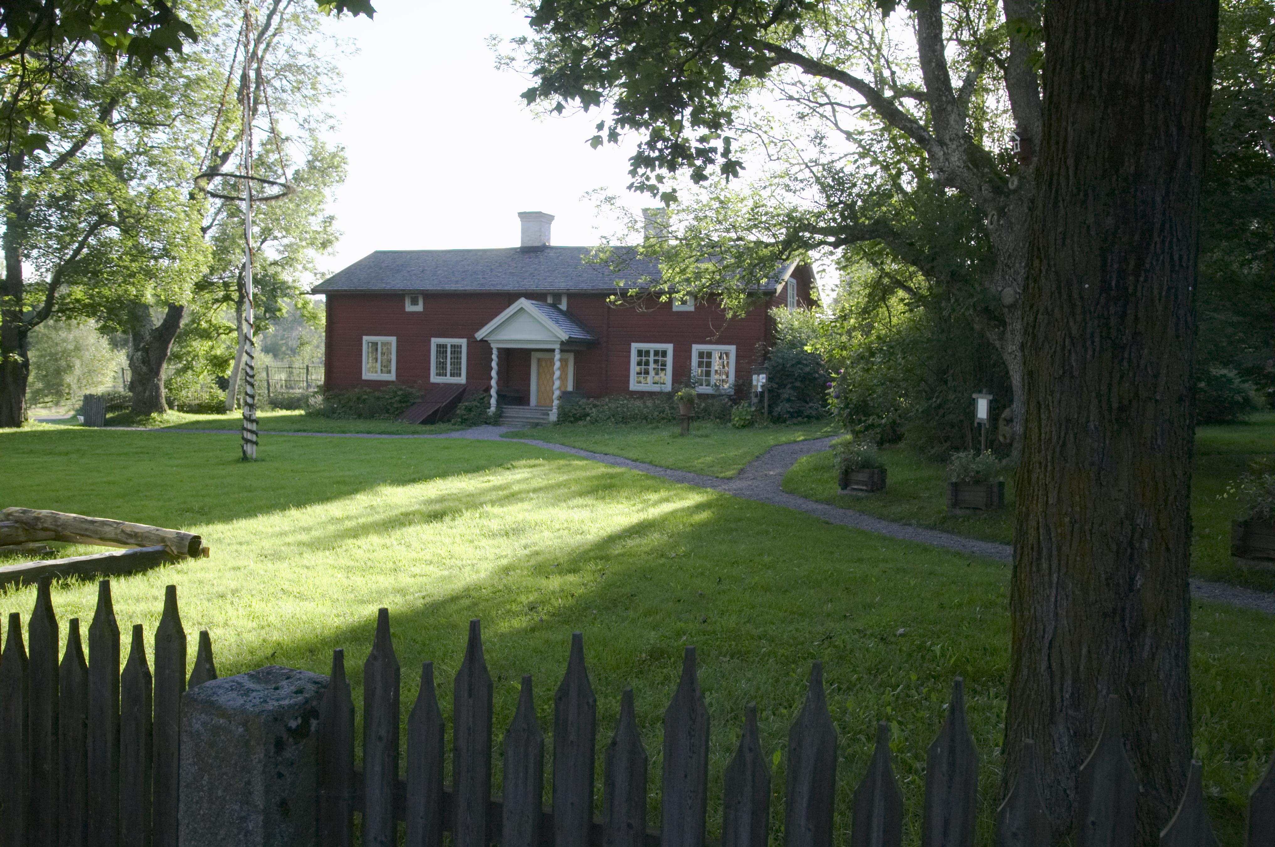 Bengt A Lundberg, Svedens gård