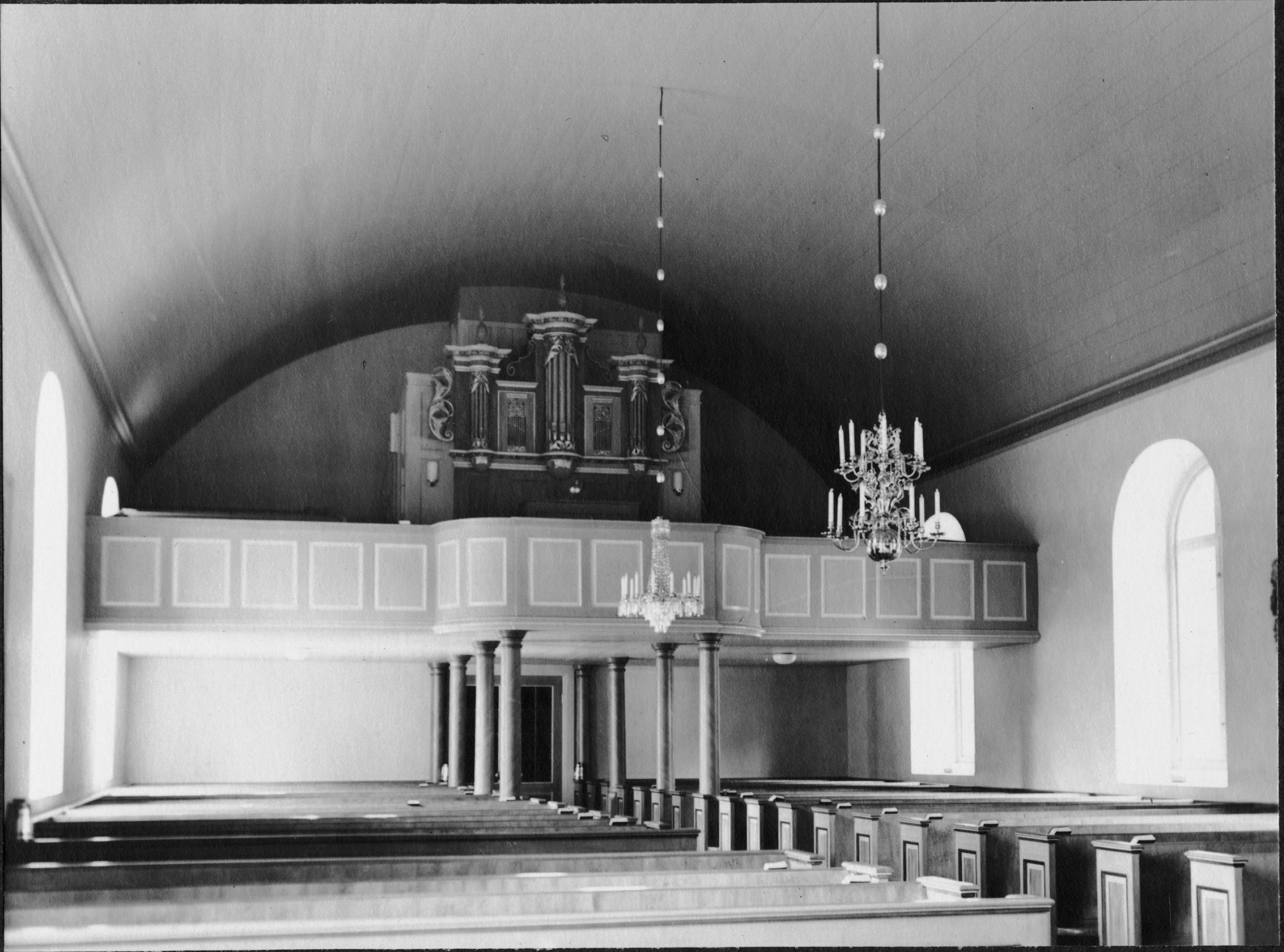 Adolf Niklasson, Tuns kyrka