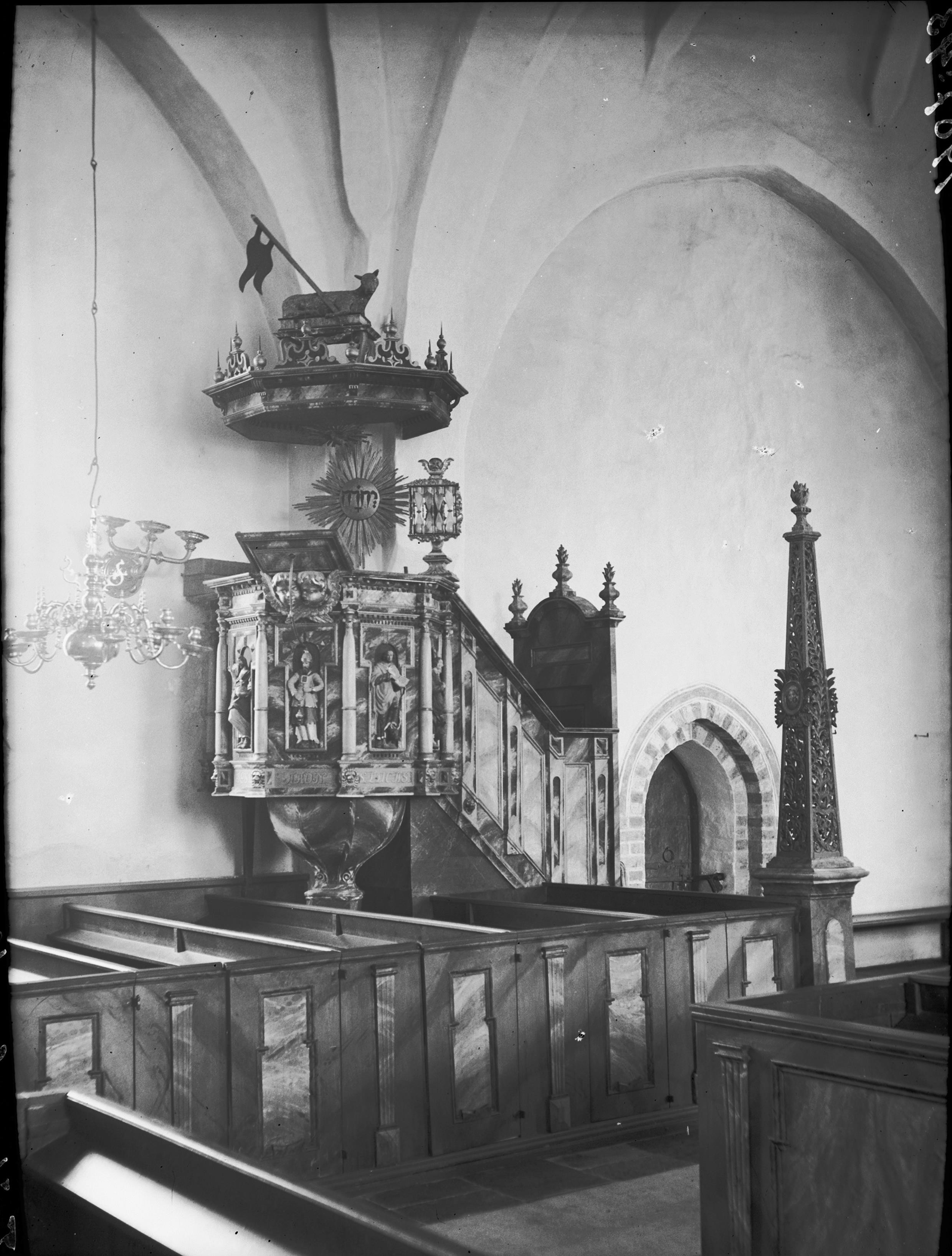 Einar Erici, Frötuna kyrka
