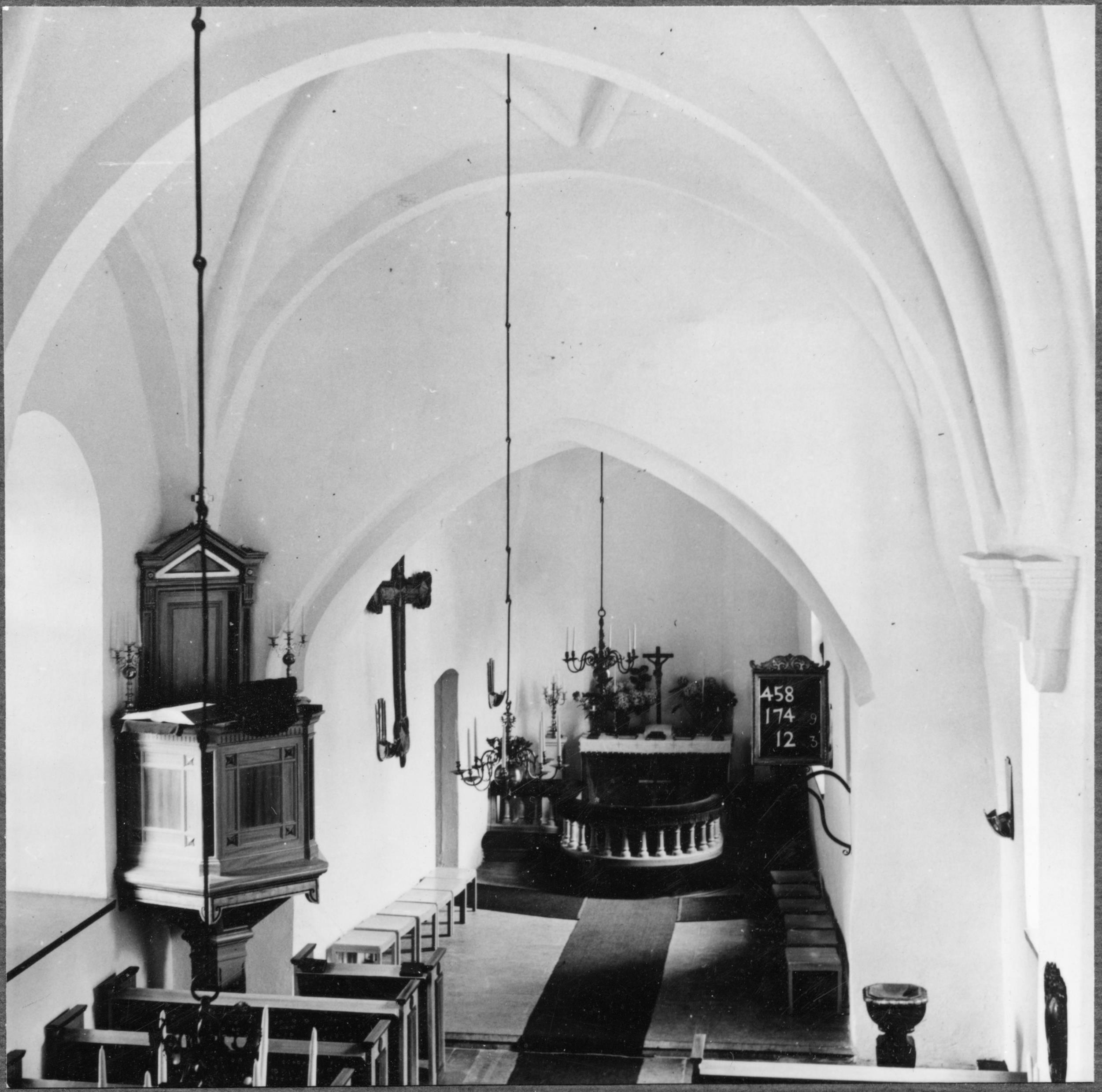 Ivar Schnell, Överjärna kyrka