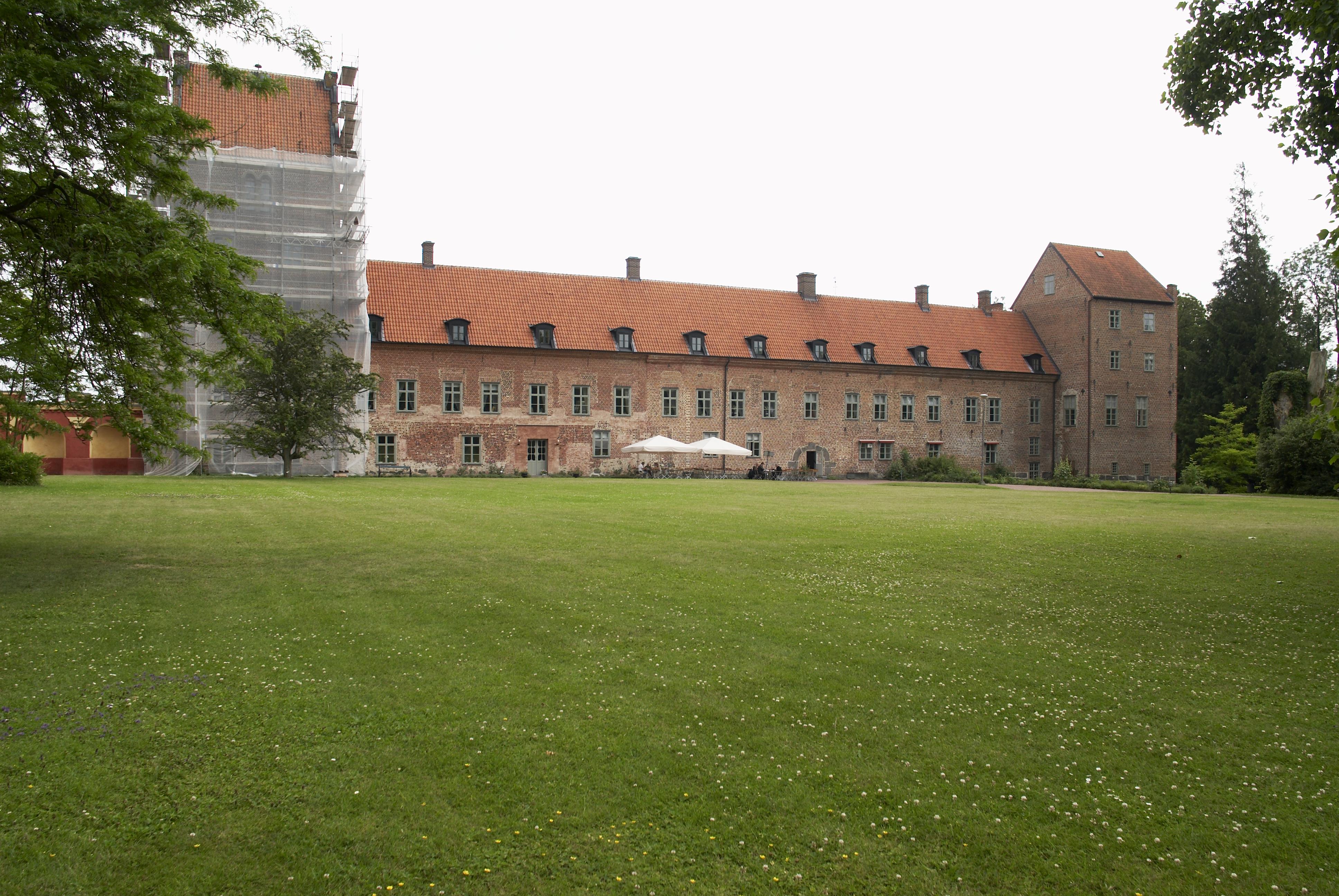 Bengt A Lundberg, Bäckaskogs slott