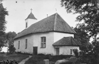 Ledsjö kyrka