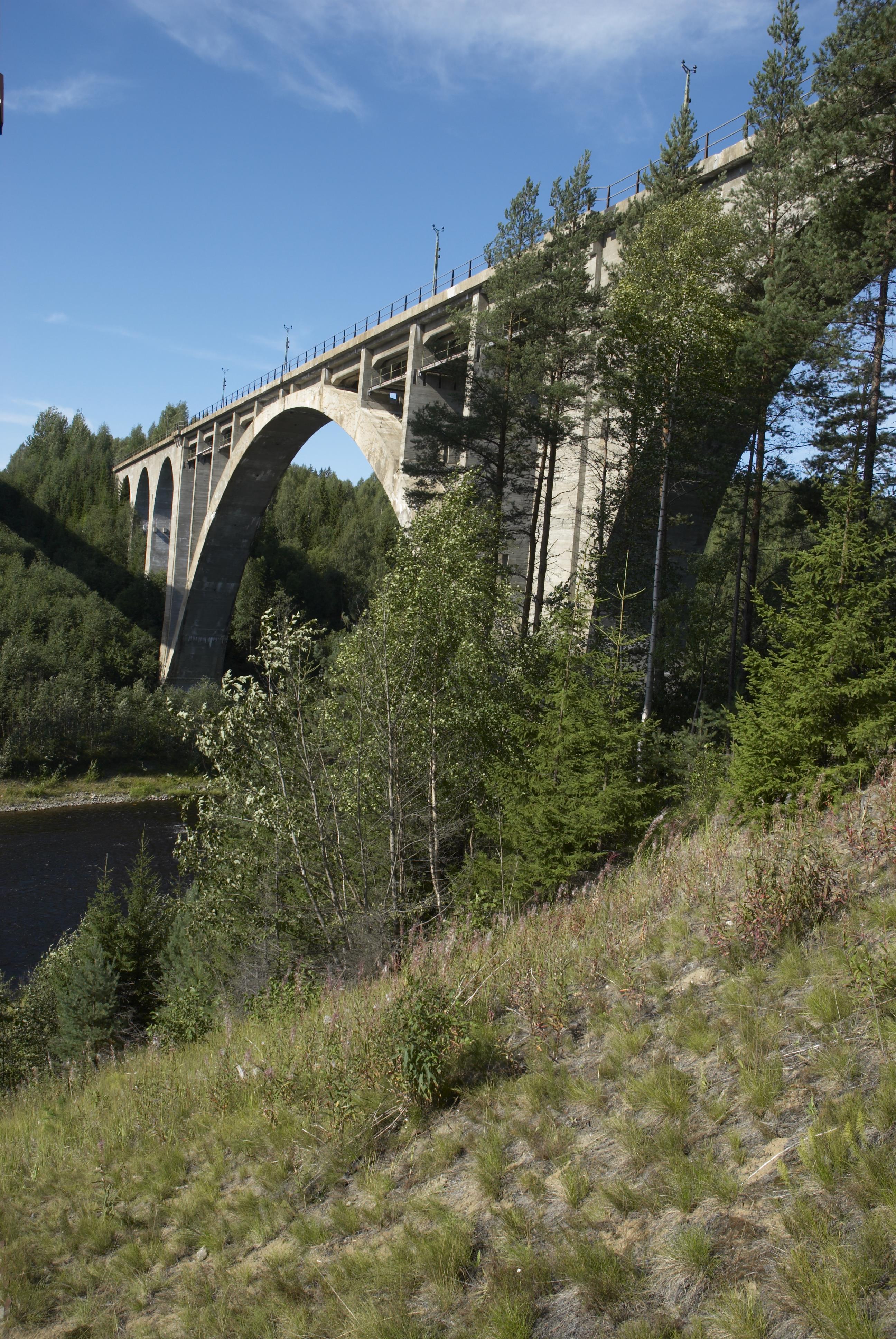 Bengt A Lundberg, Tallbergsbron