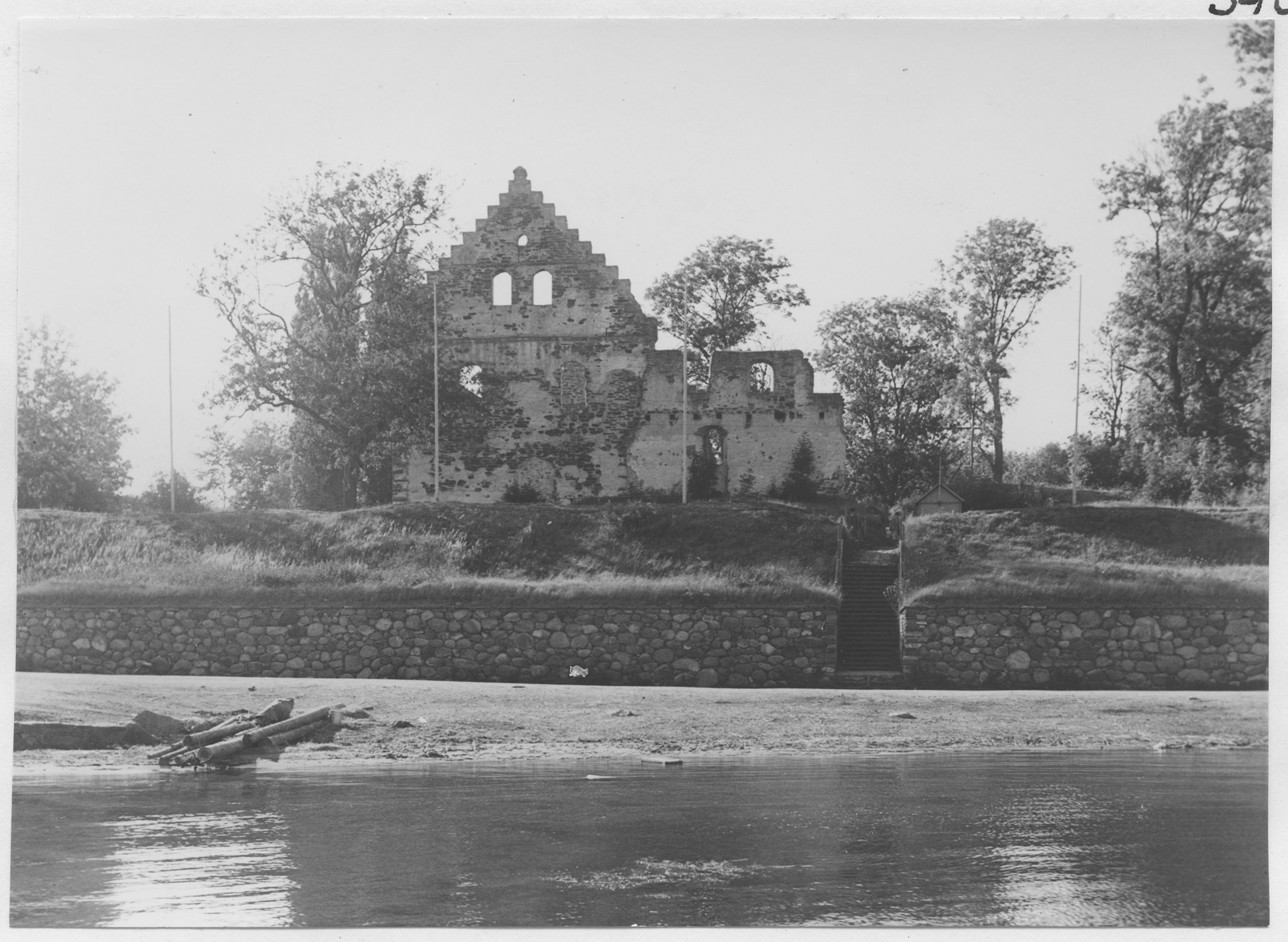 Mårten Sjöbeck, Visingsborgs slottsruin