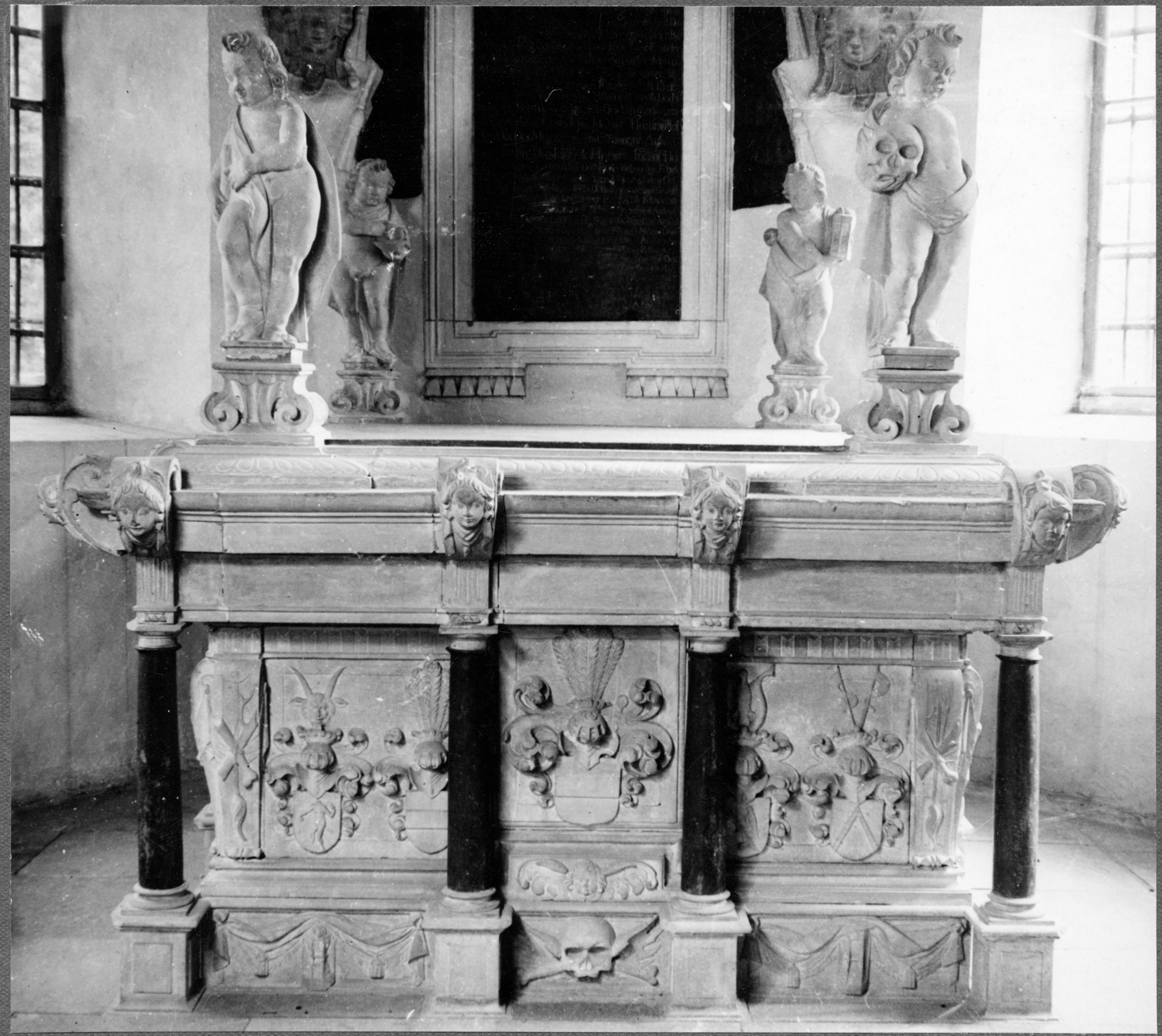Iwar Anderson, Sköldinge kyrka