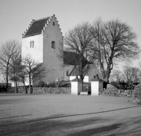 Skårby kyrka