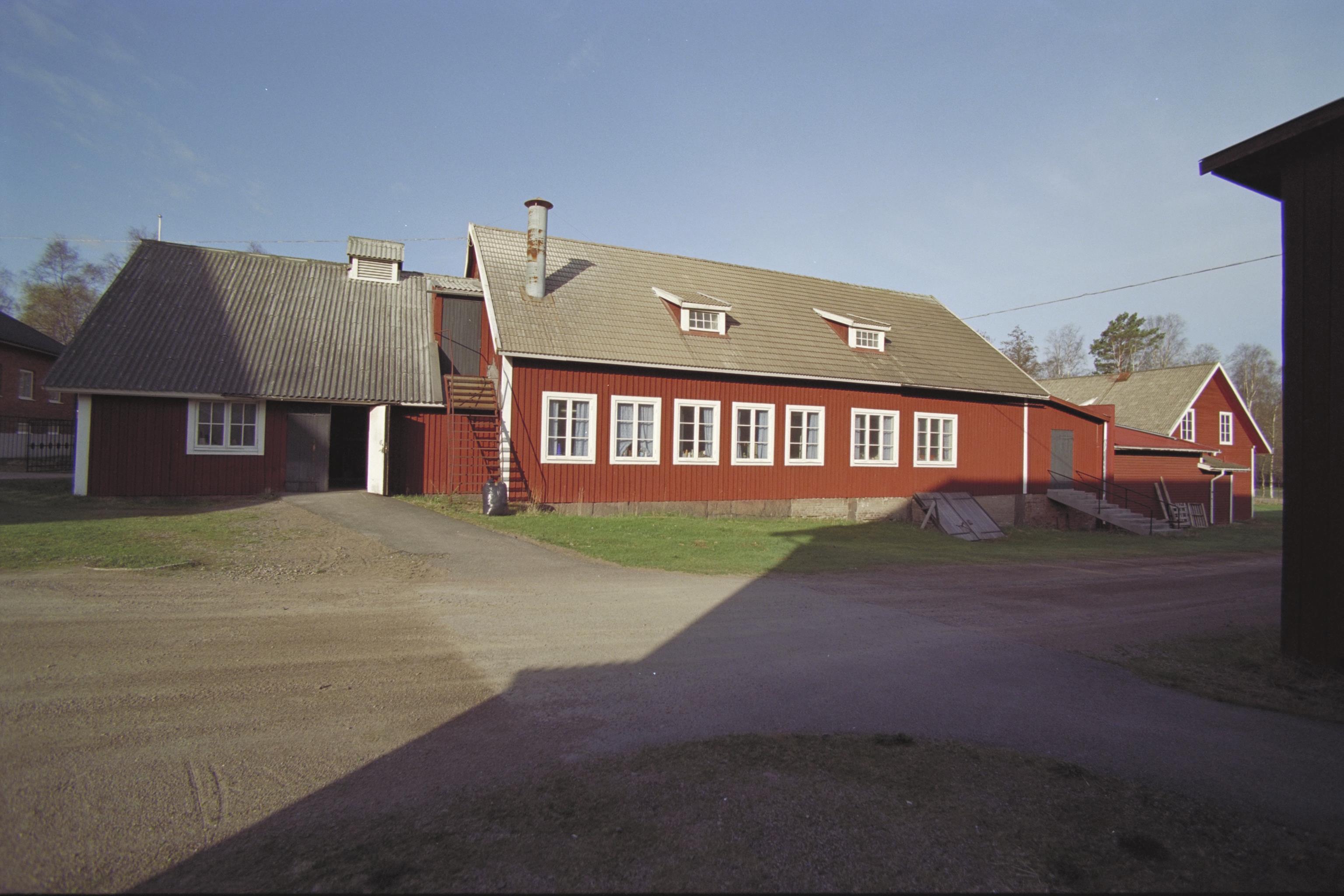 Bengt A Lundberg, Rosdala glasbruk