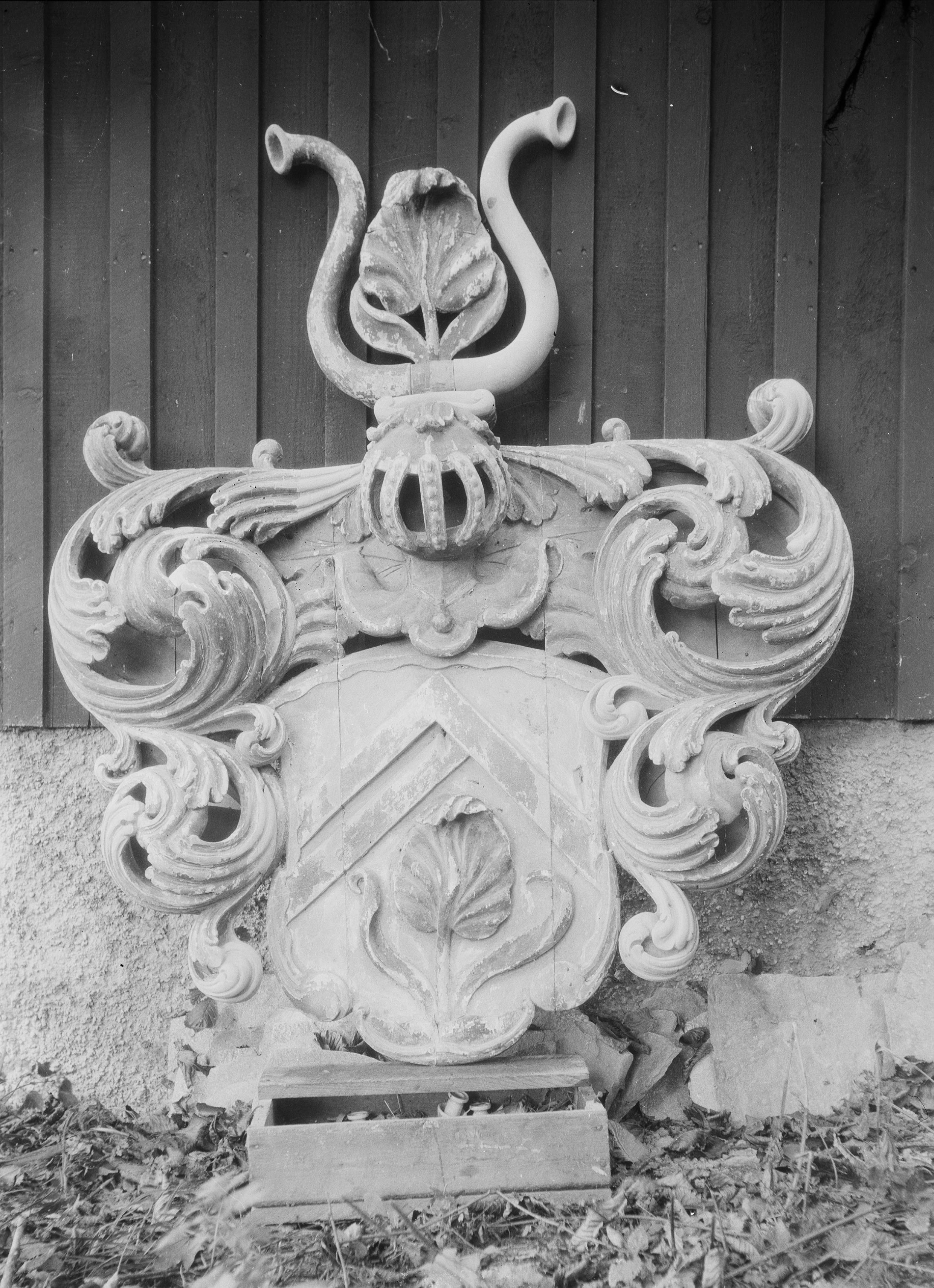Sven Dalén, By kyrka