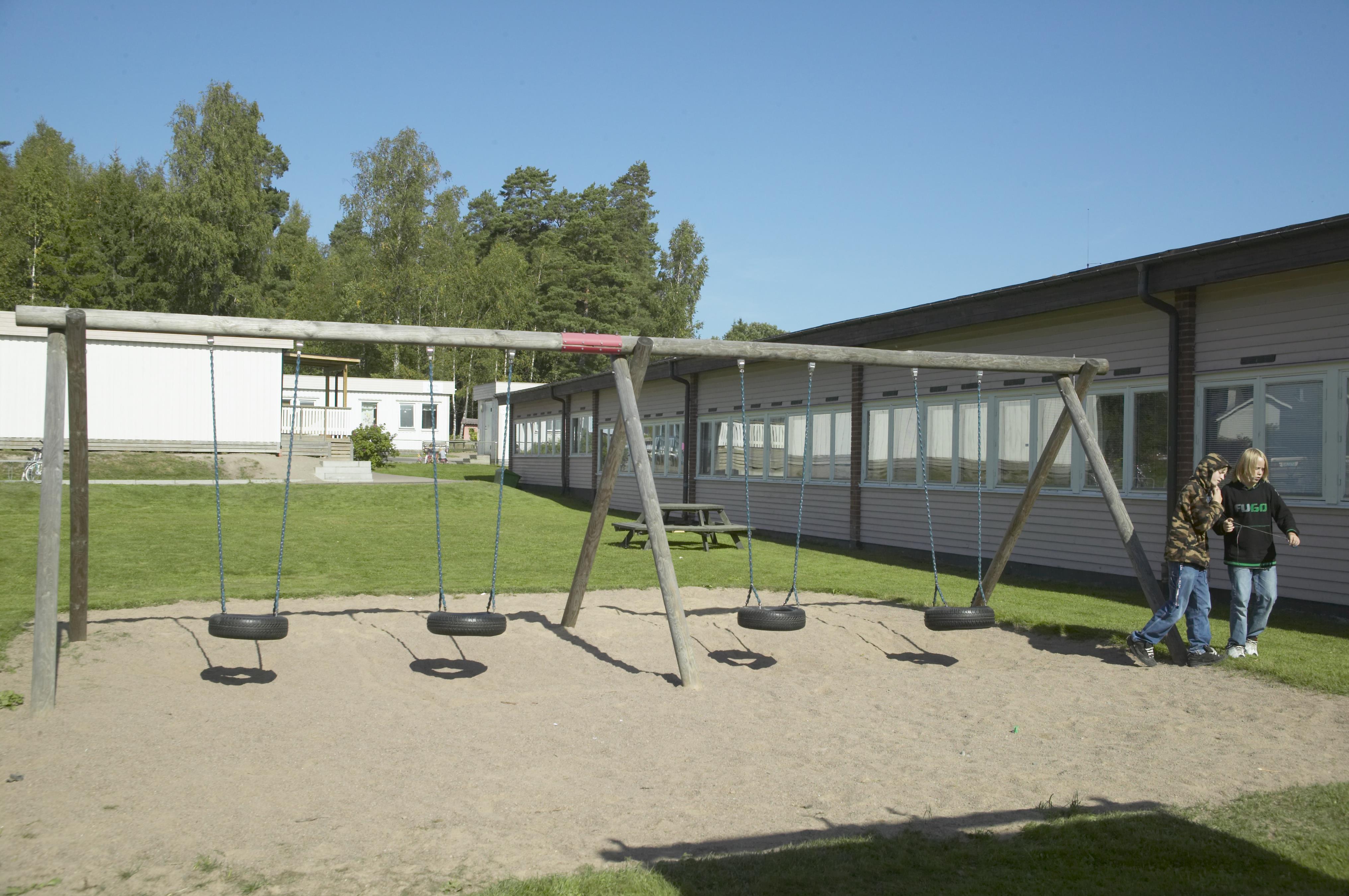 Bengt A Lundberg, Vallargärdets skola