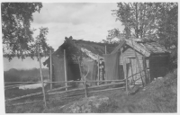 Hästerum, gammalt båthus m m vid Hästsjön