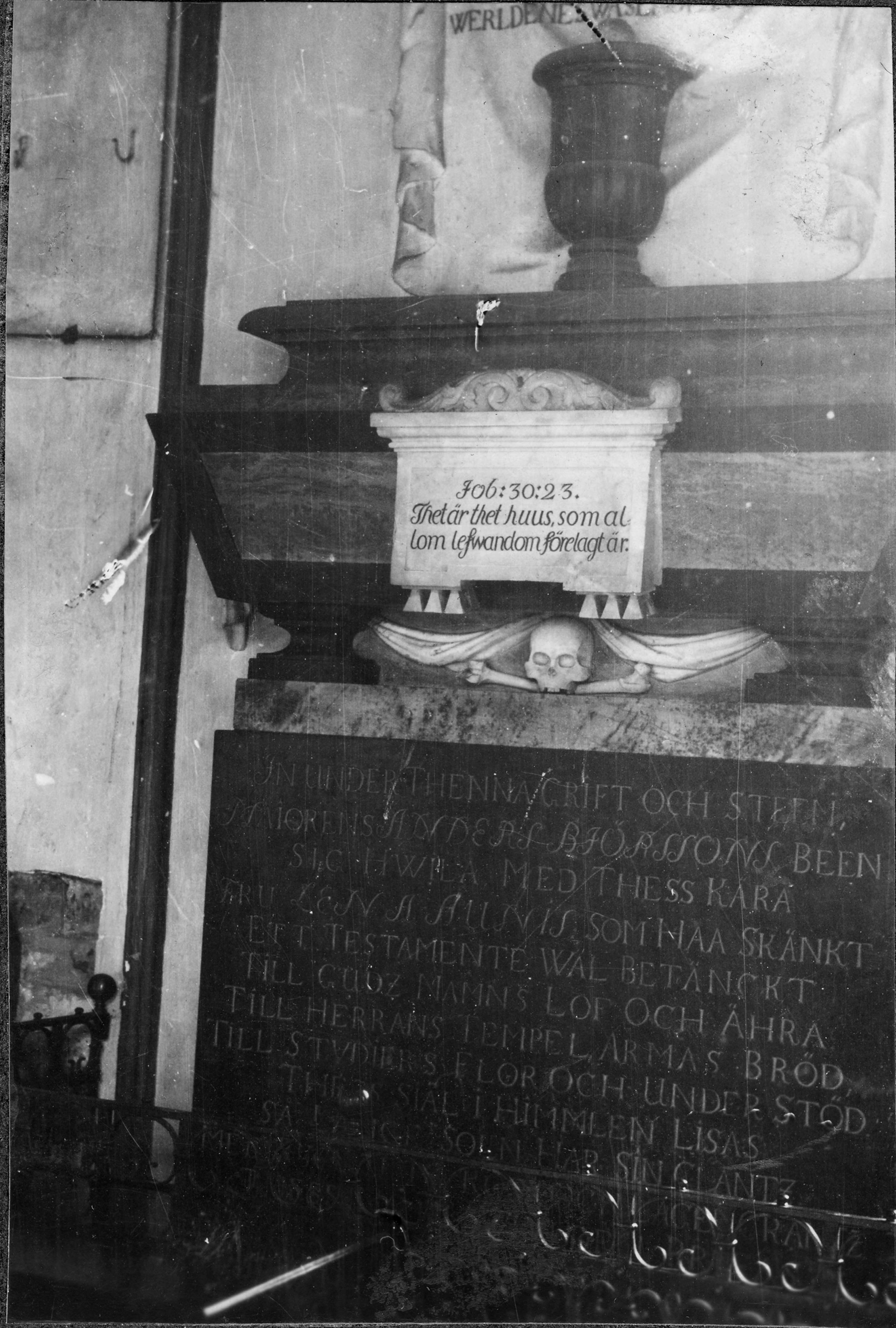 Gustaf Munthe, Sankt Nicolai kyrka