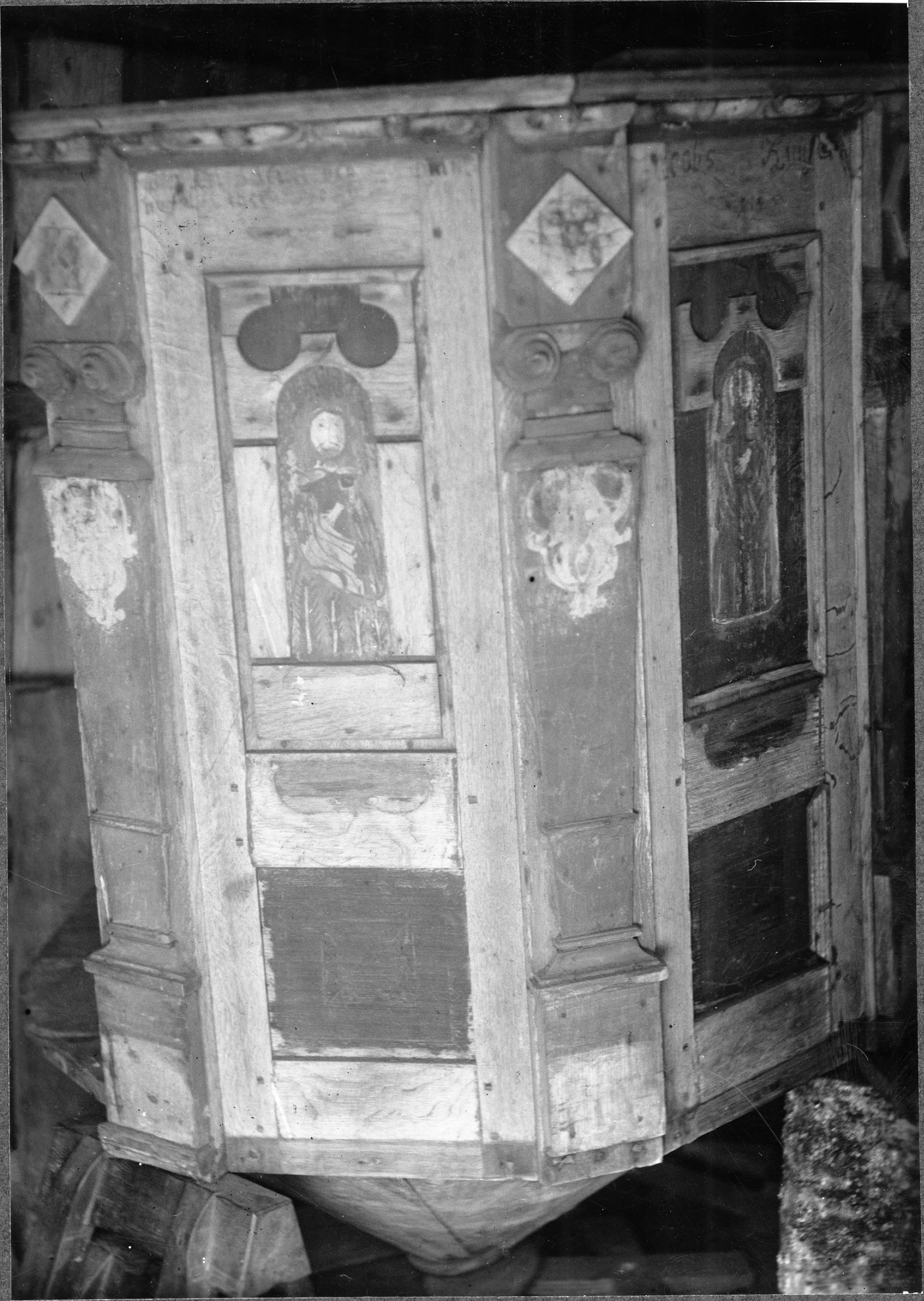 Olle Hellström, Asklanda kyrka