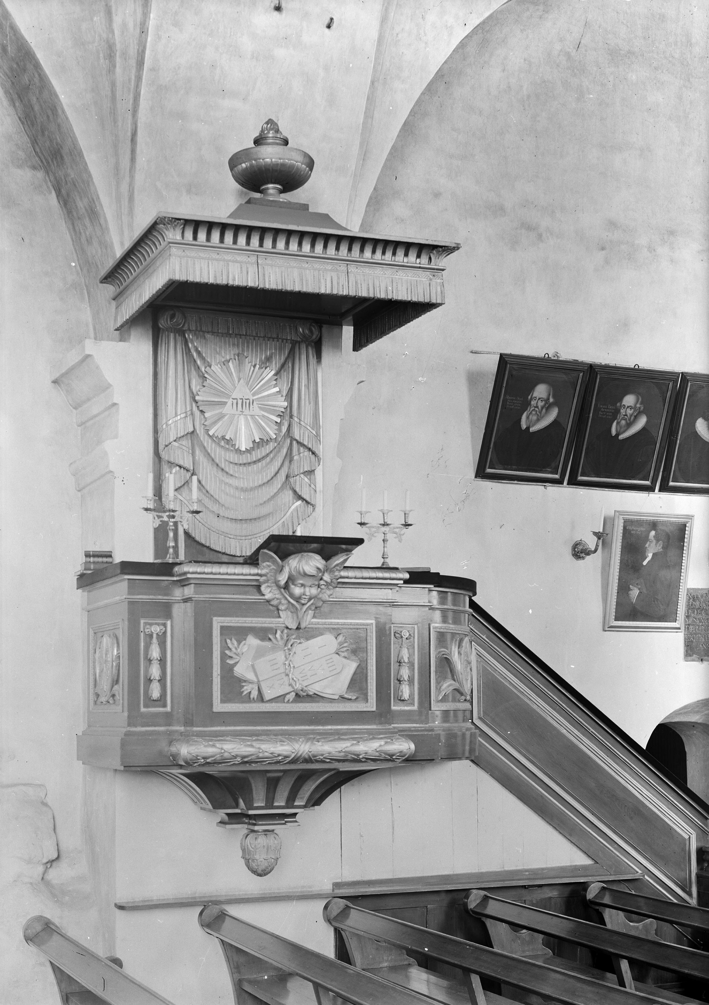 Nils Lagergren, Österåkers kyrka