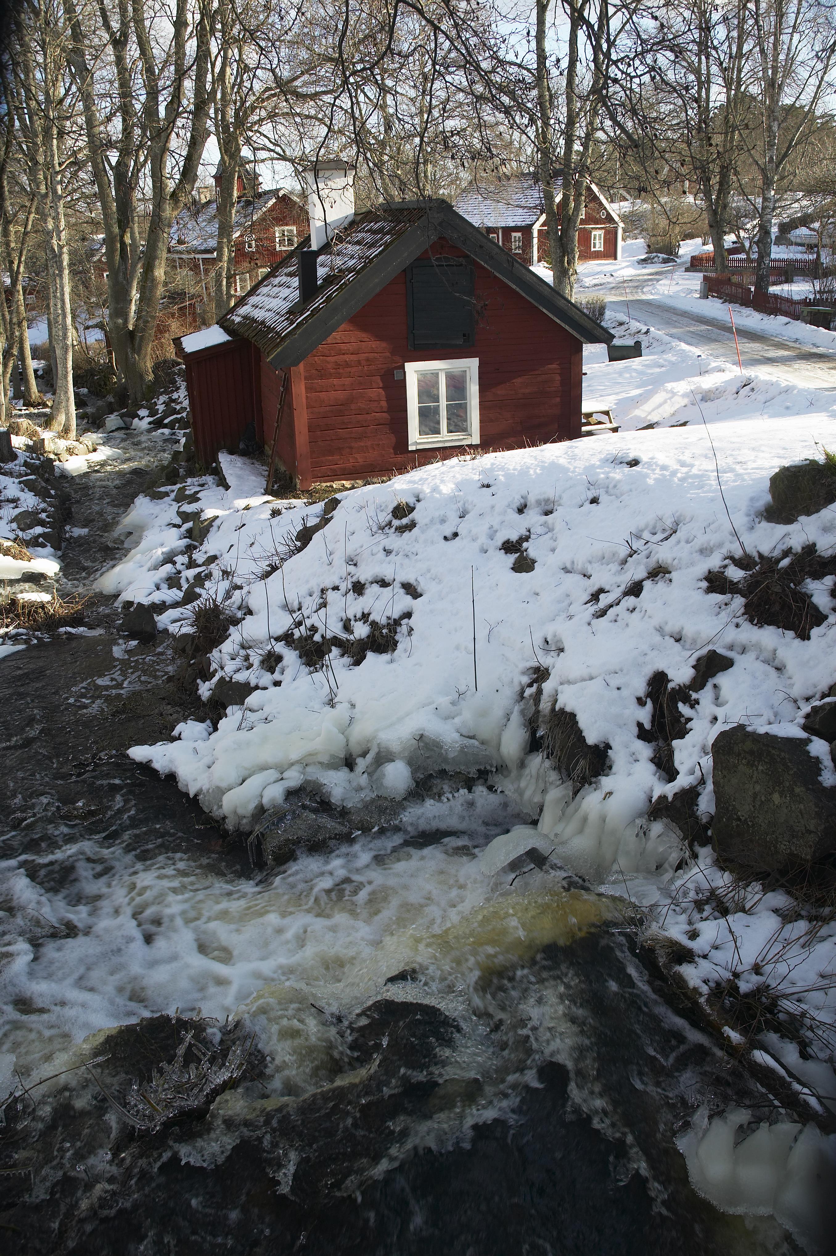 Bengt A Lundberg, Wira bruk