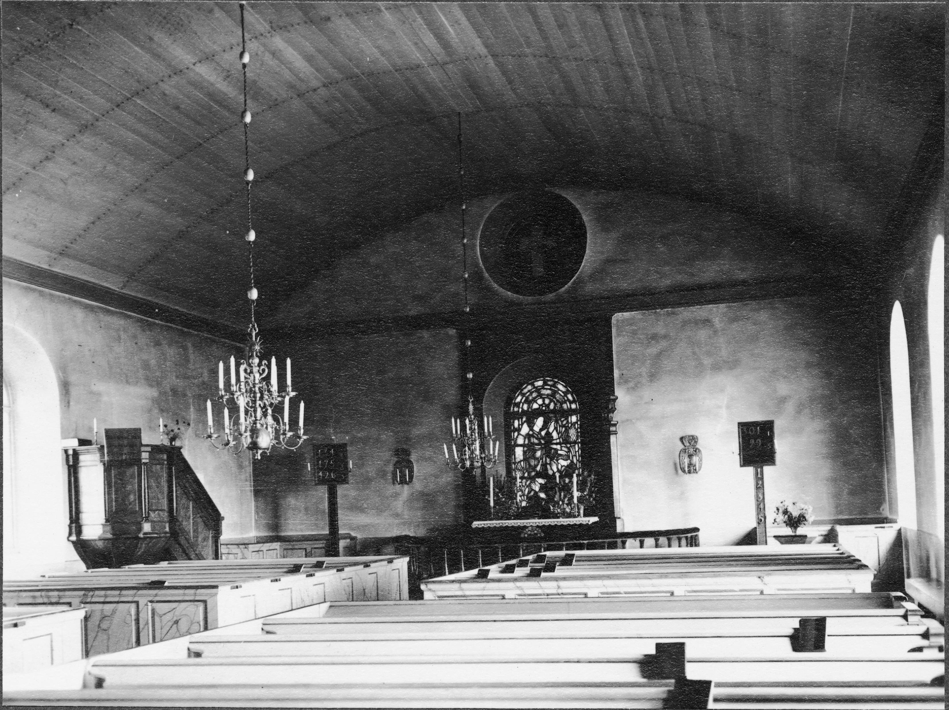 Adolf Niklasson, Tiveds kyrka