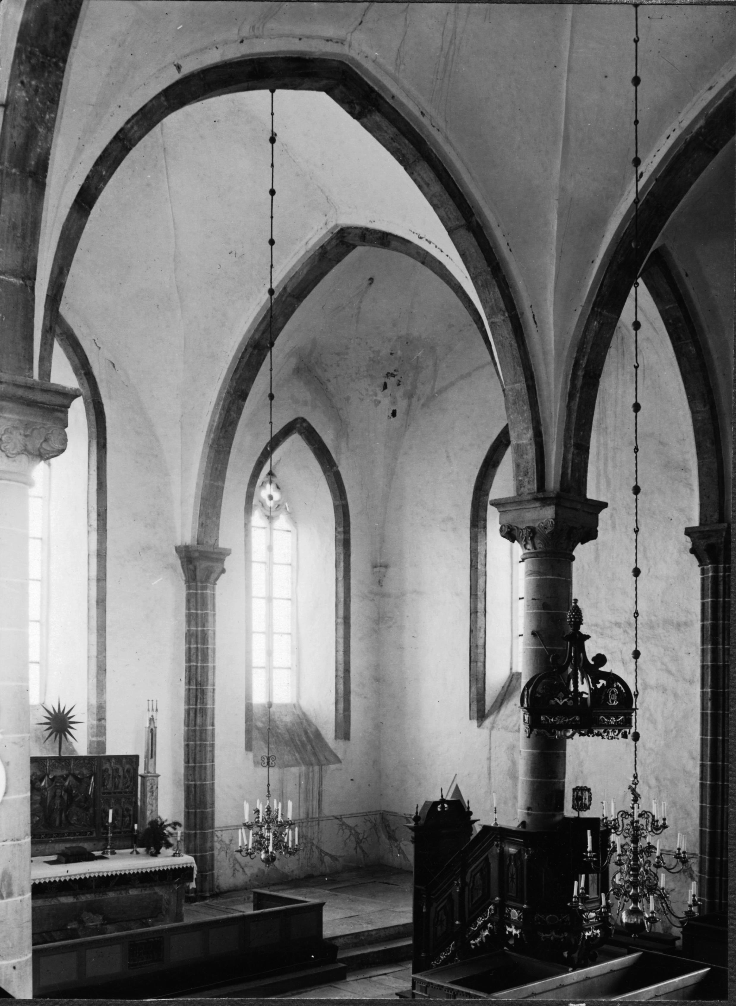 Iwar Anderson, Källunge kyrka