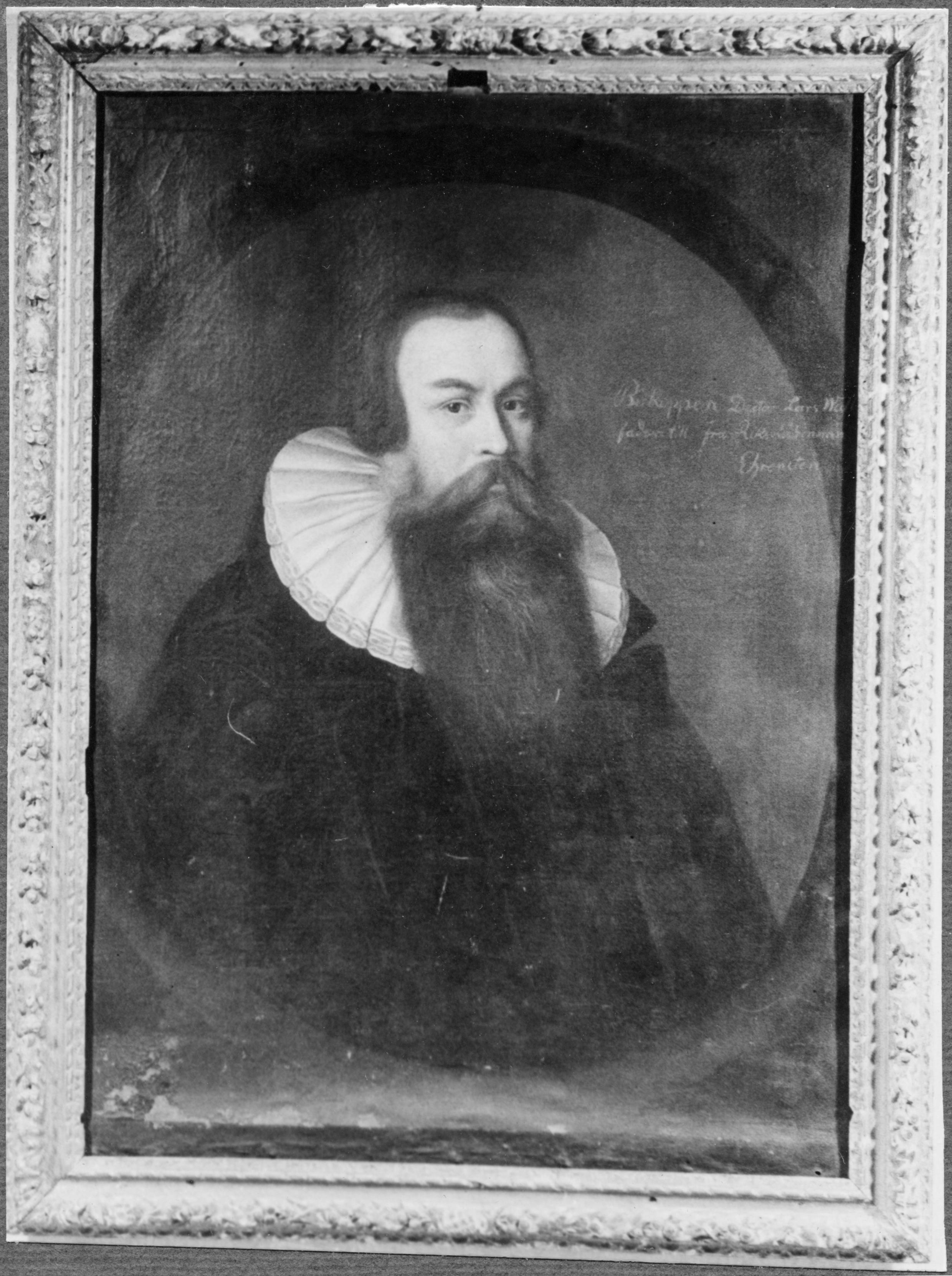 Hjalmar Gustavson, Österåkers kyrka