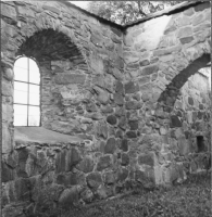 Fänneslunda kyrkoruin