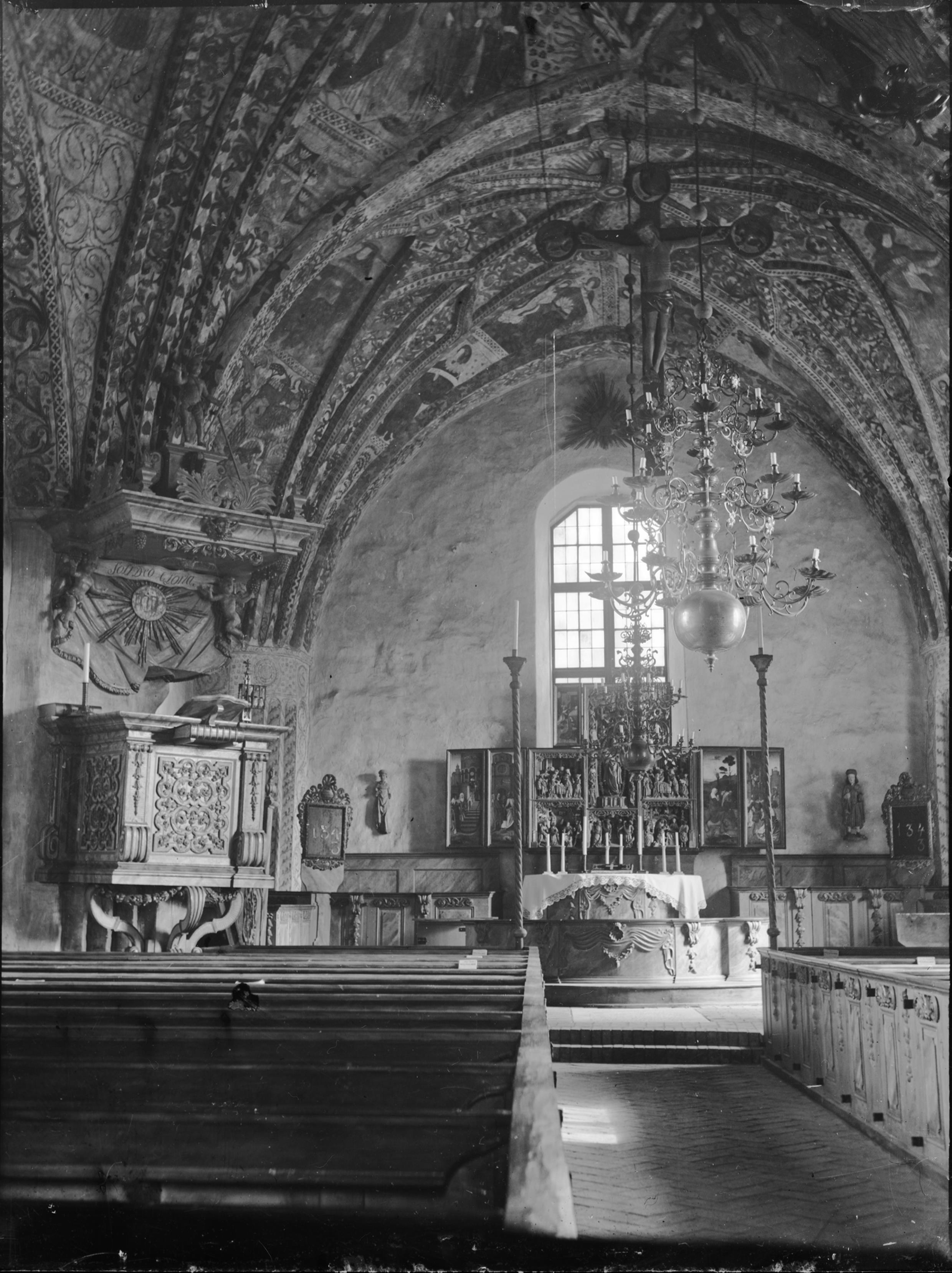 Alfred Nilson, Valö kyrka