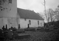 Hålta kyrka