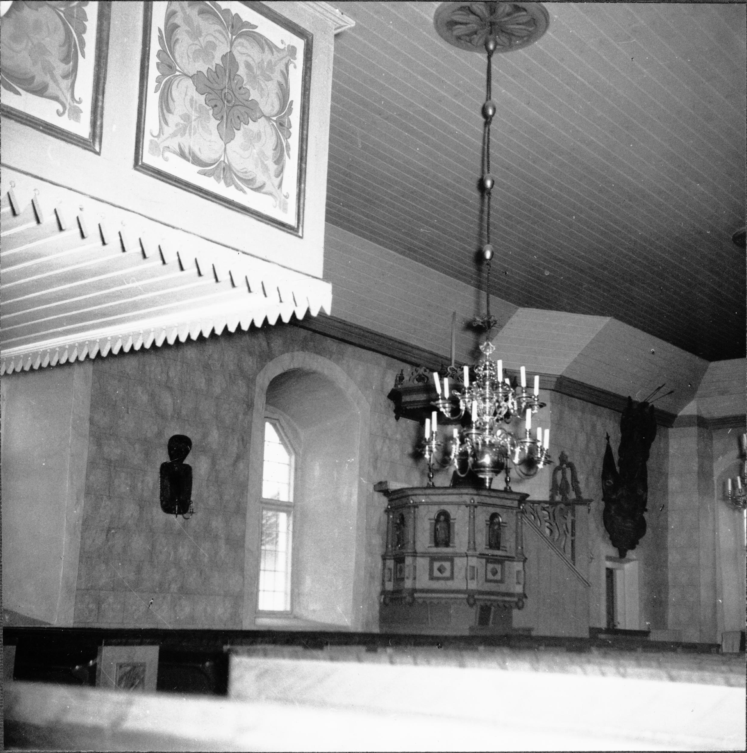 Olle Hellström, Laske-Vedums kyrka