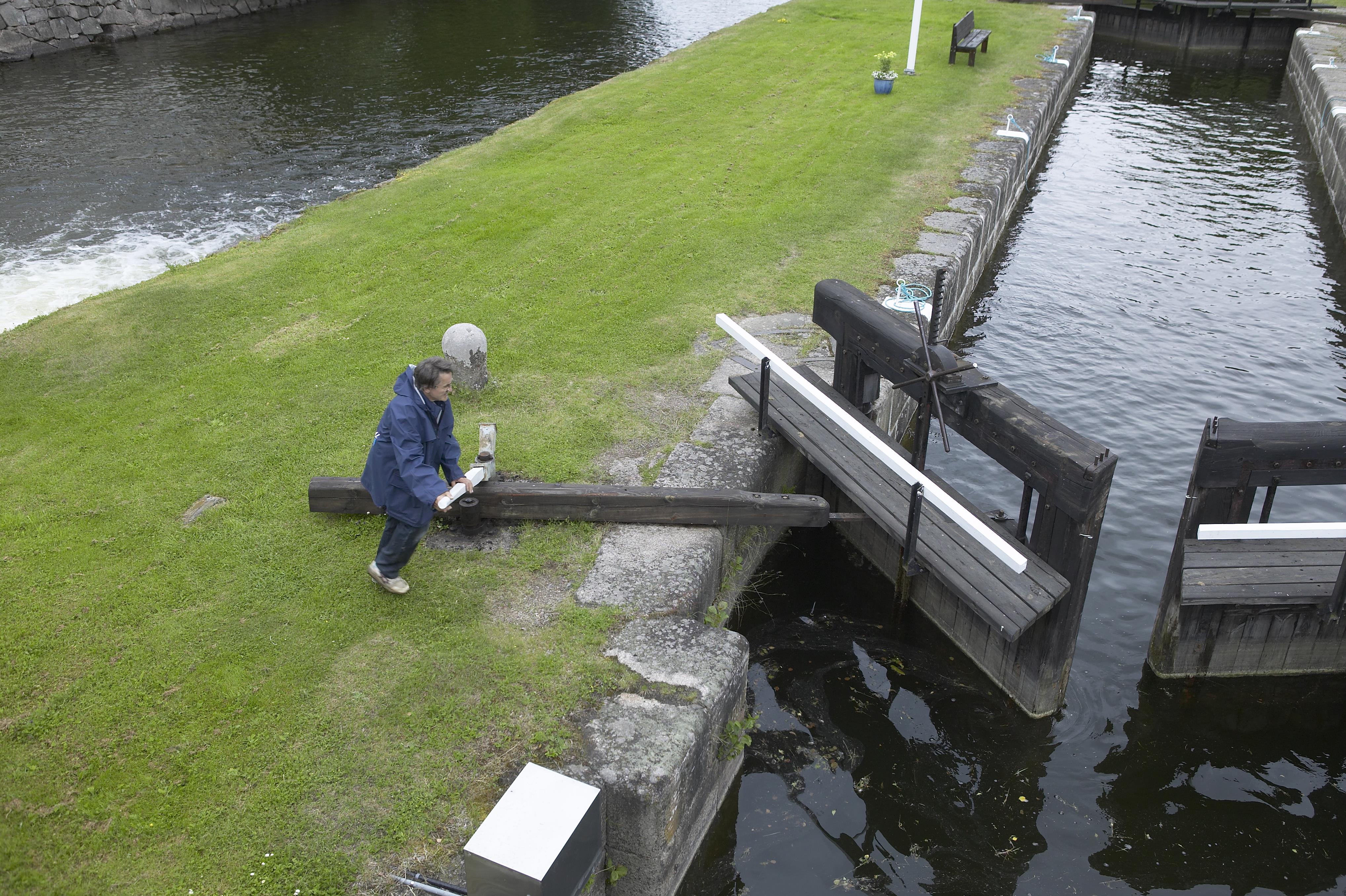 Bengt A Lundberg, Kinda kanal