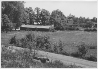 Ånimskogs kyrka, klockstapel och kyrkstallar