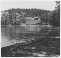 Kattnäs socken, strand