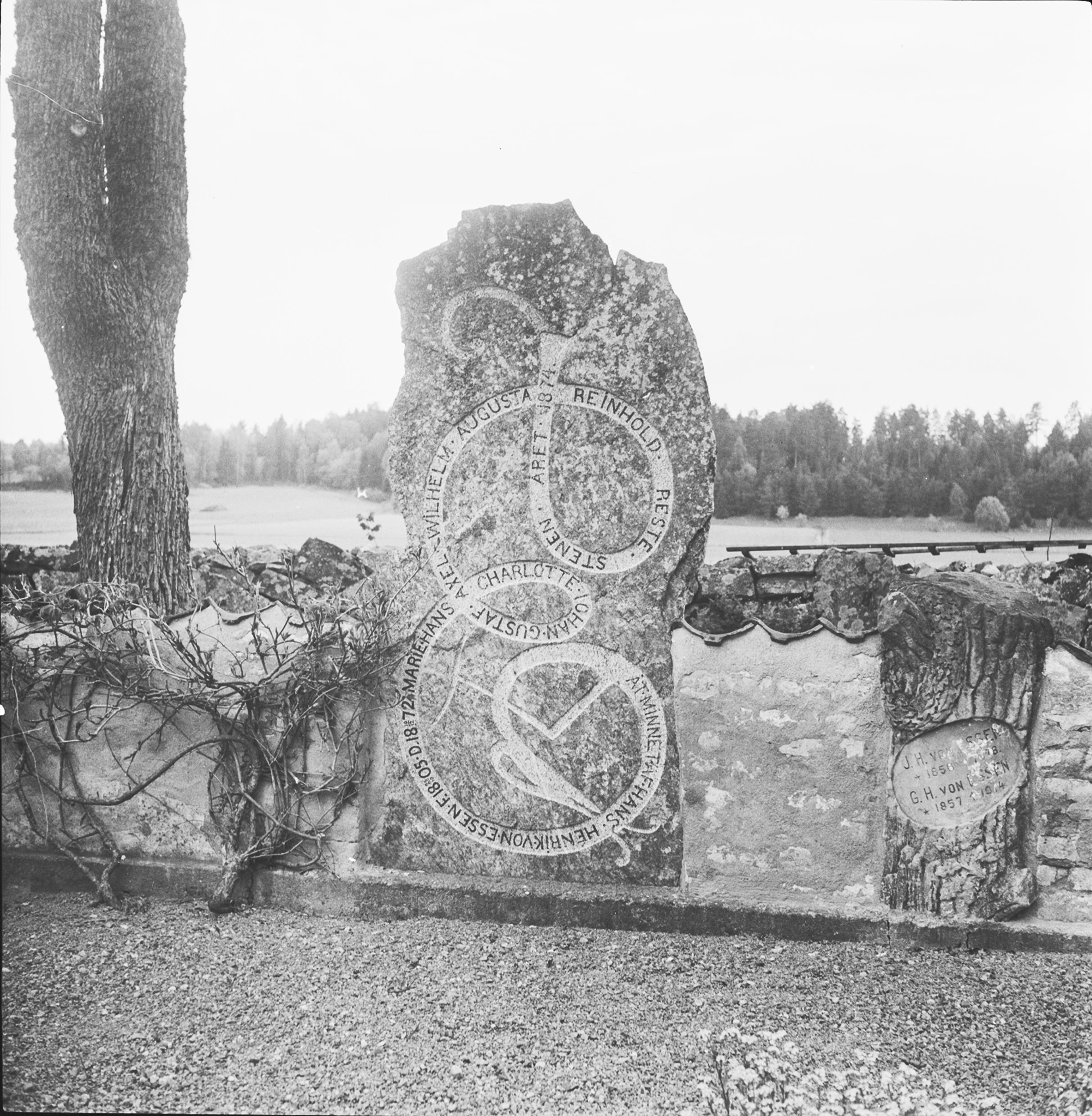 Nils Lagergren, Håtuna kyrka