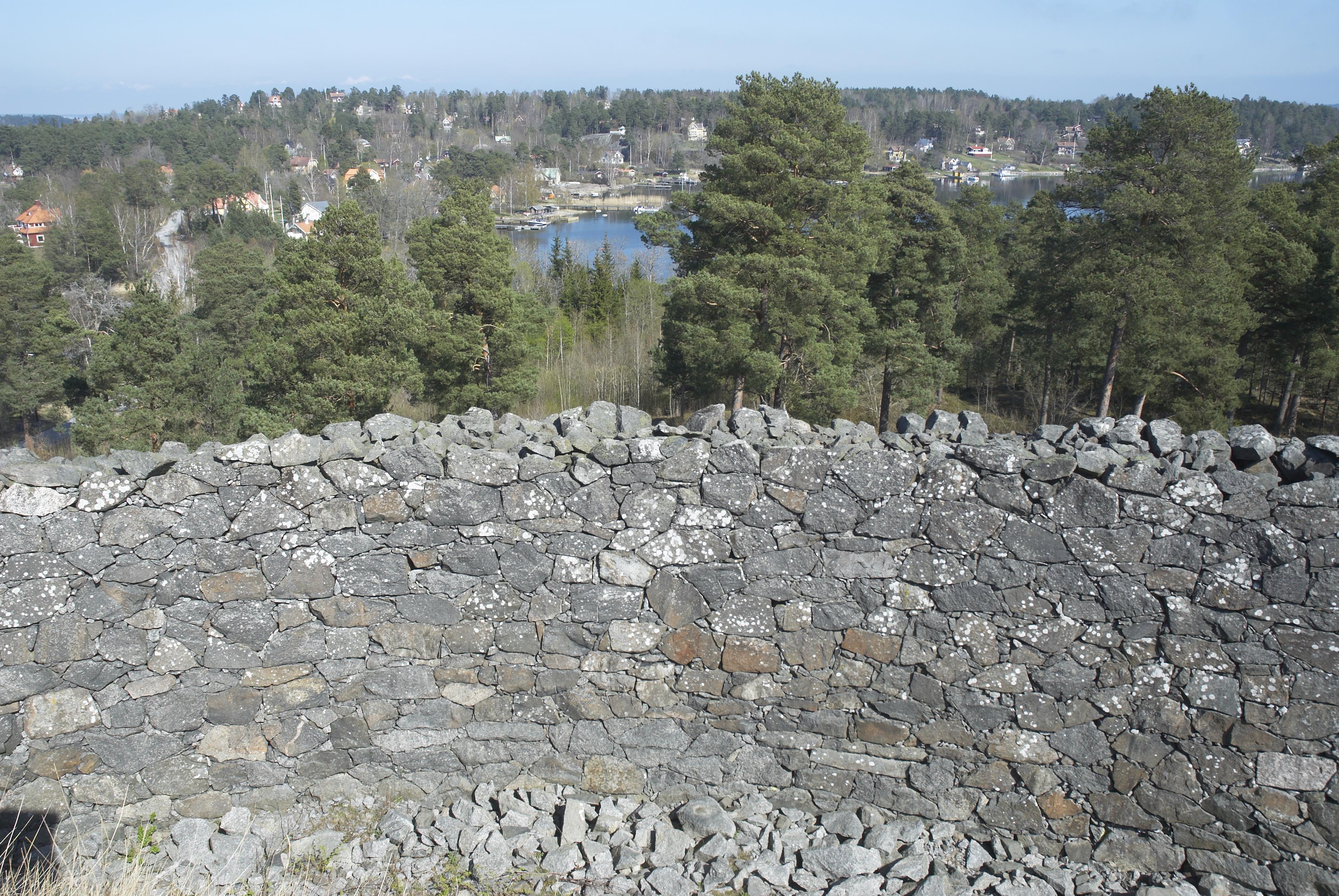 Bengt A Lundberg, Rindö redutt