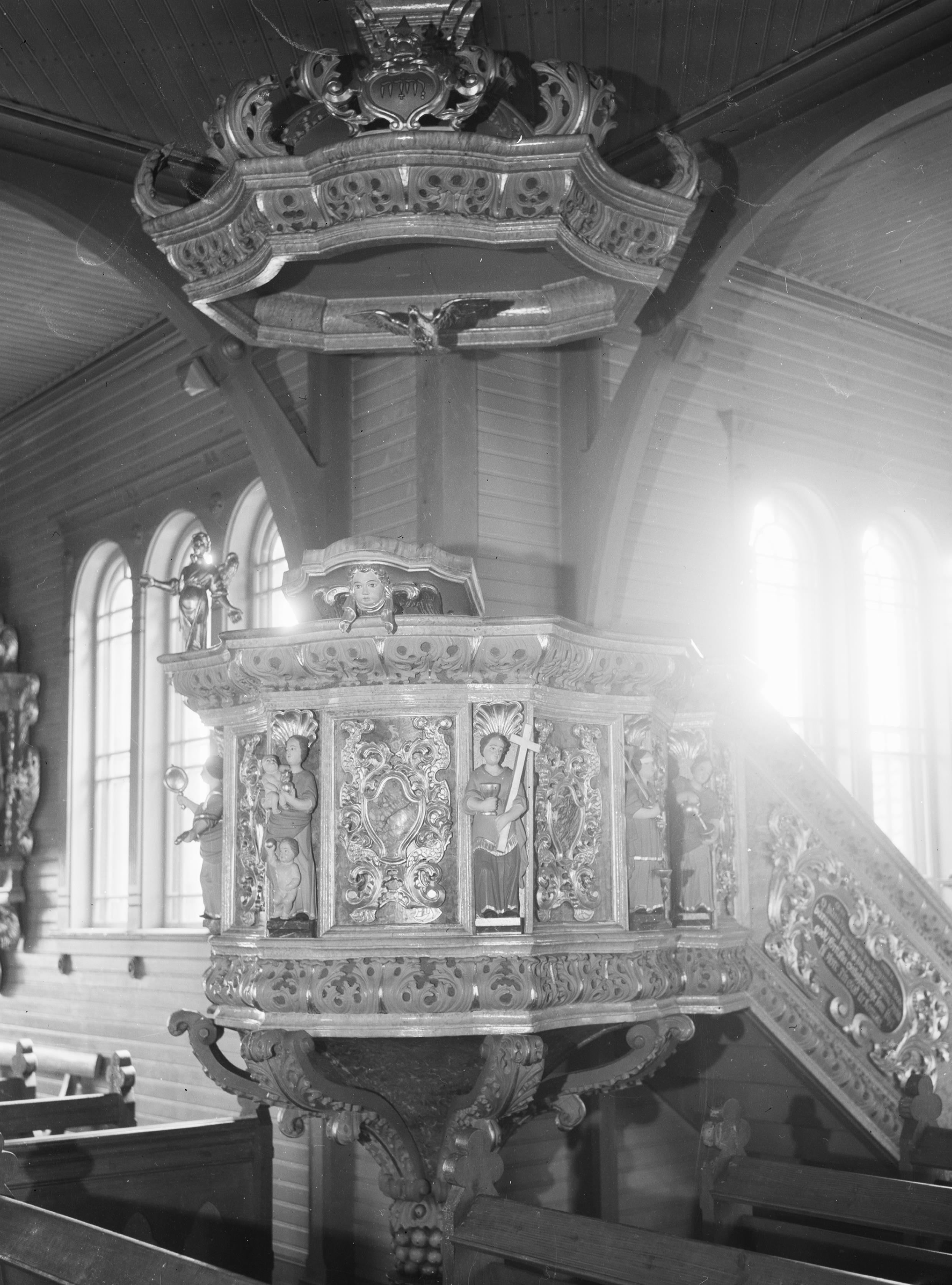 Olle Hellström, Nyeds kyrka