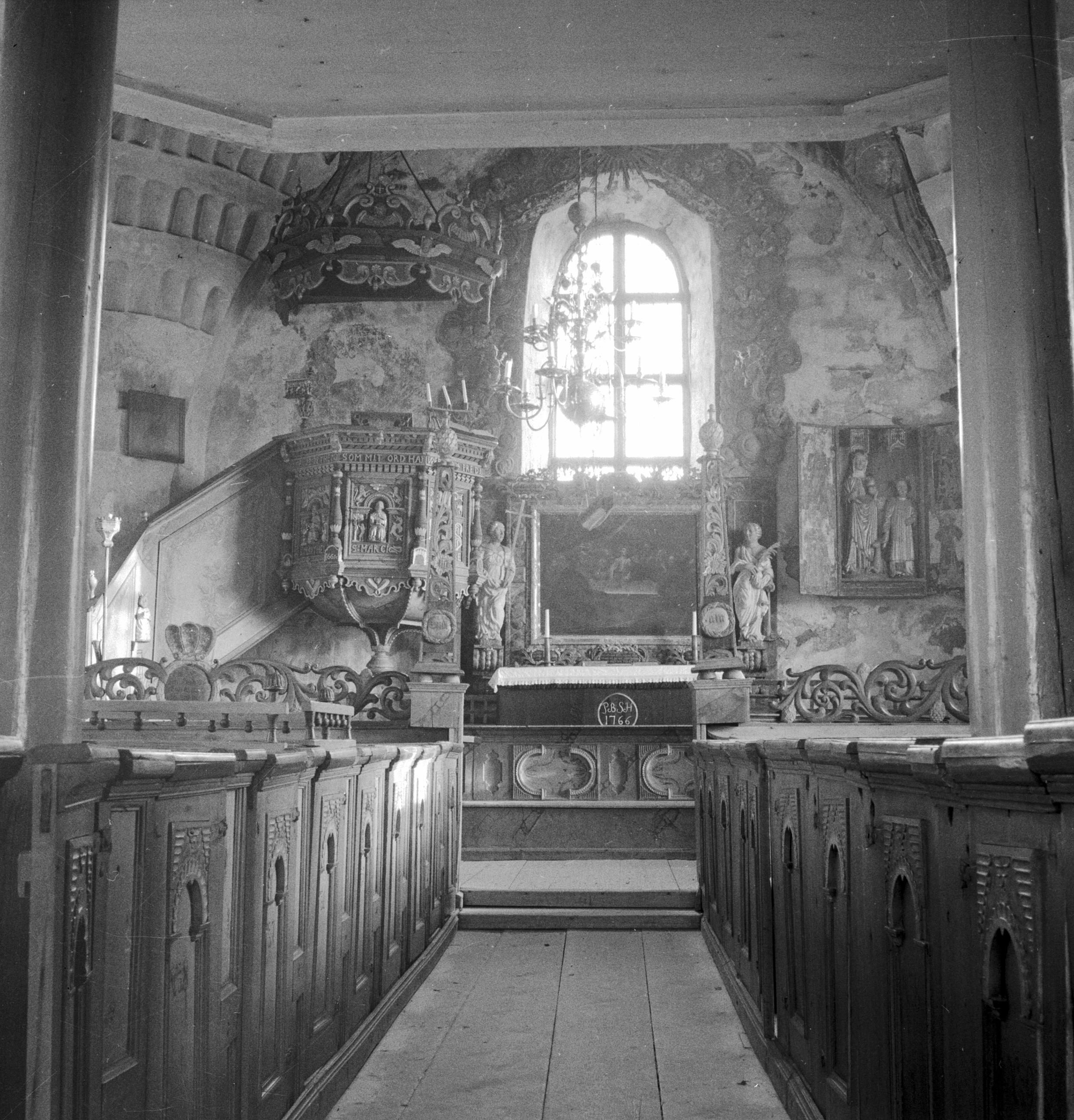 Marianne Bratt Gustafsson, Trönö gamla kyrka