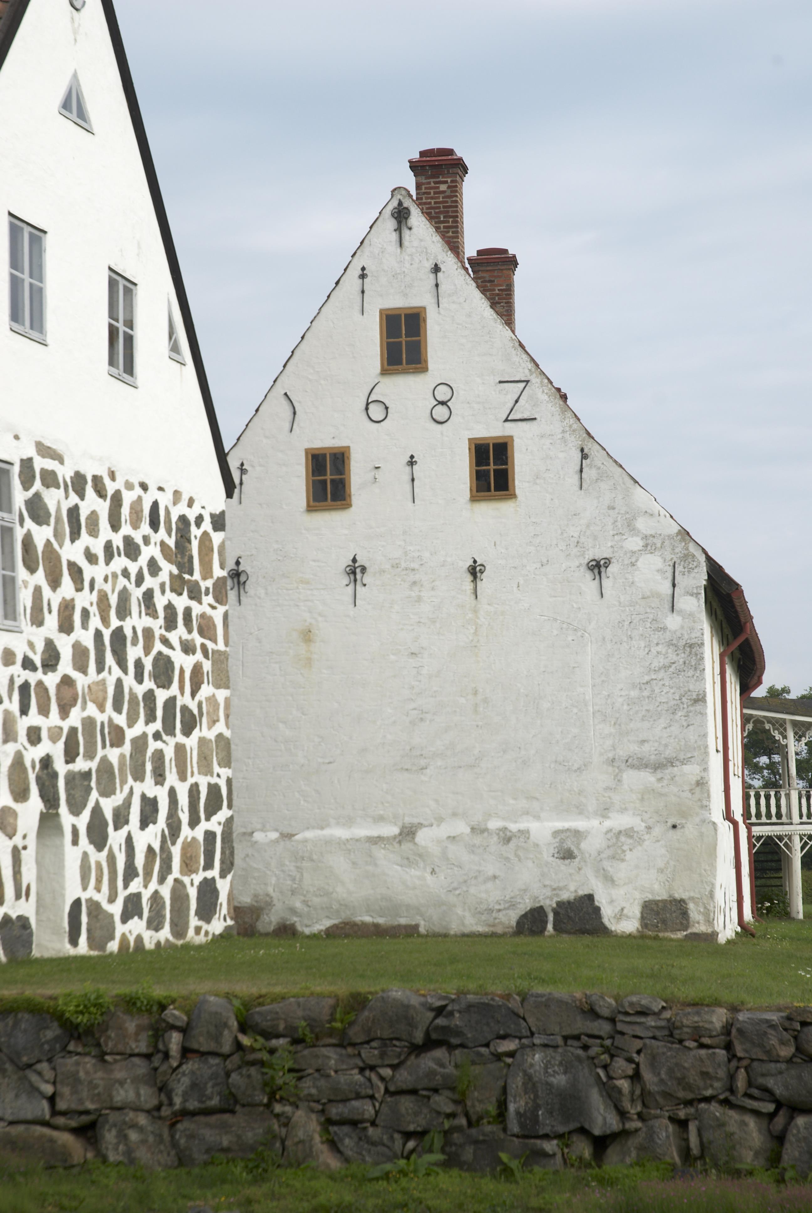 Bengt A Lundberg, Hovdala slott