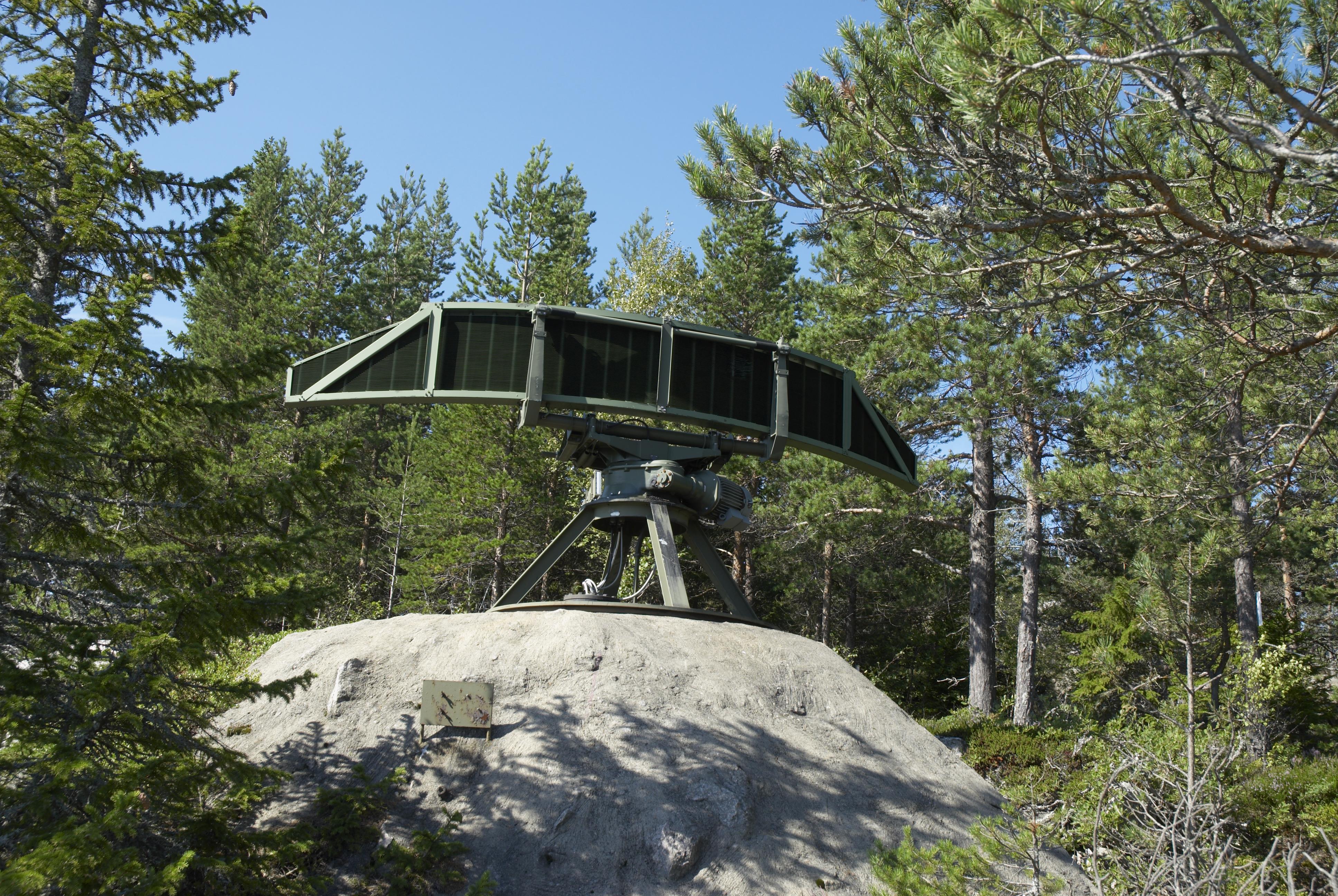 Bengt A Lundberg, Hemsö fästning
