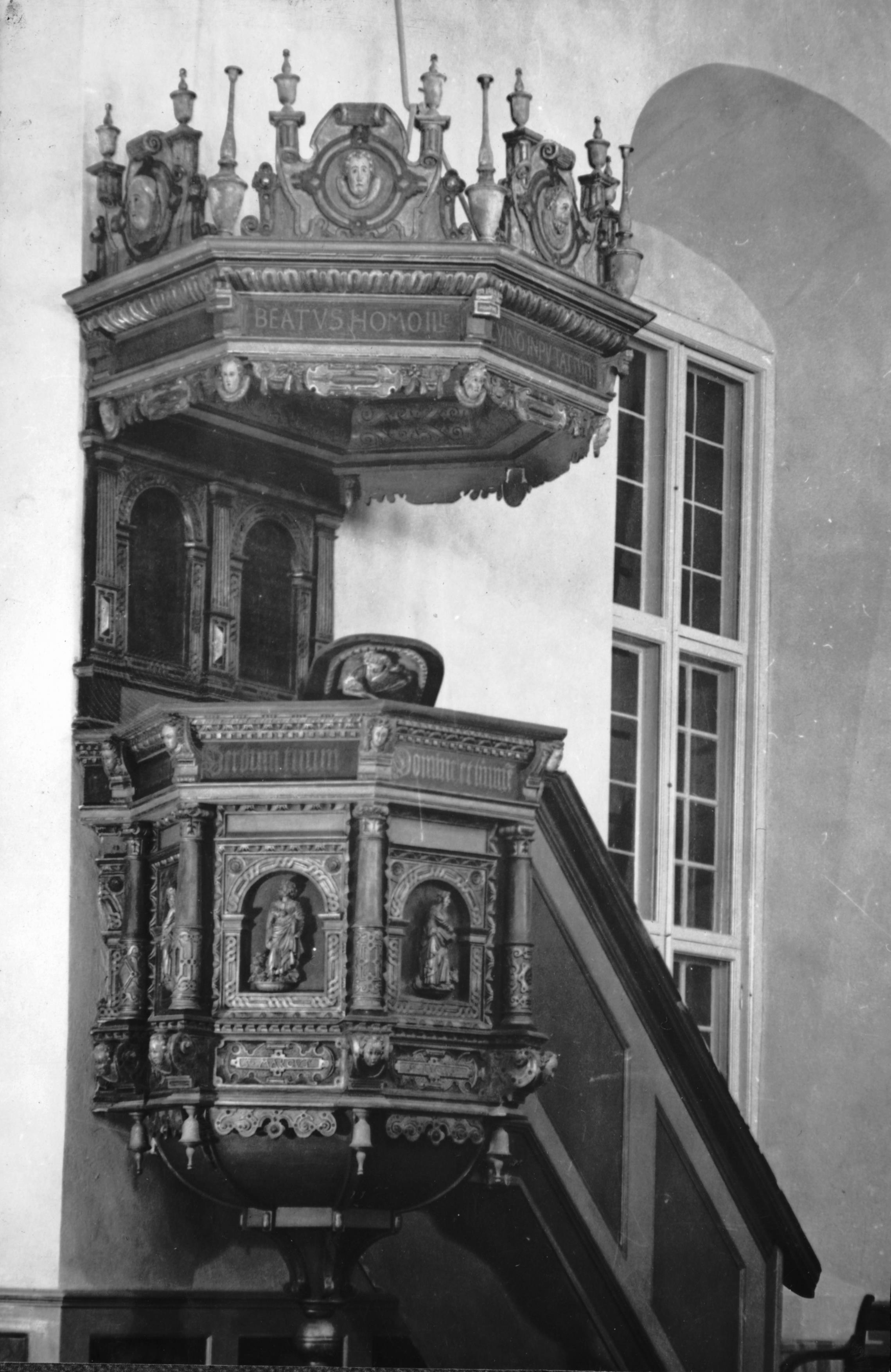 Sven Wahlgren, Mjällby kyrka