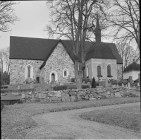 Frötuna kyrka