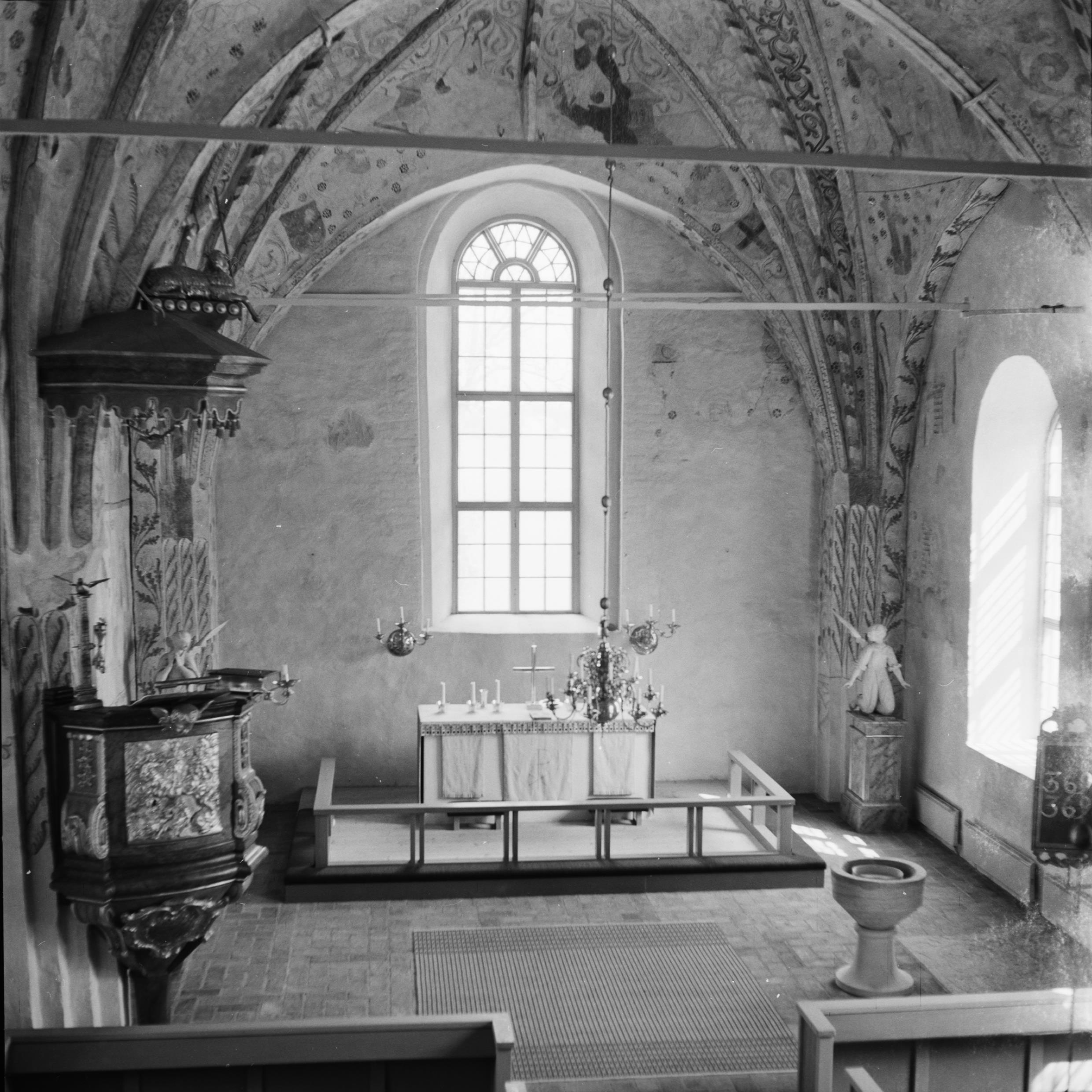 Åke Nisbeth, Österunda kyrka