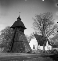 Långtora kyrka